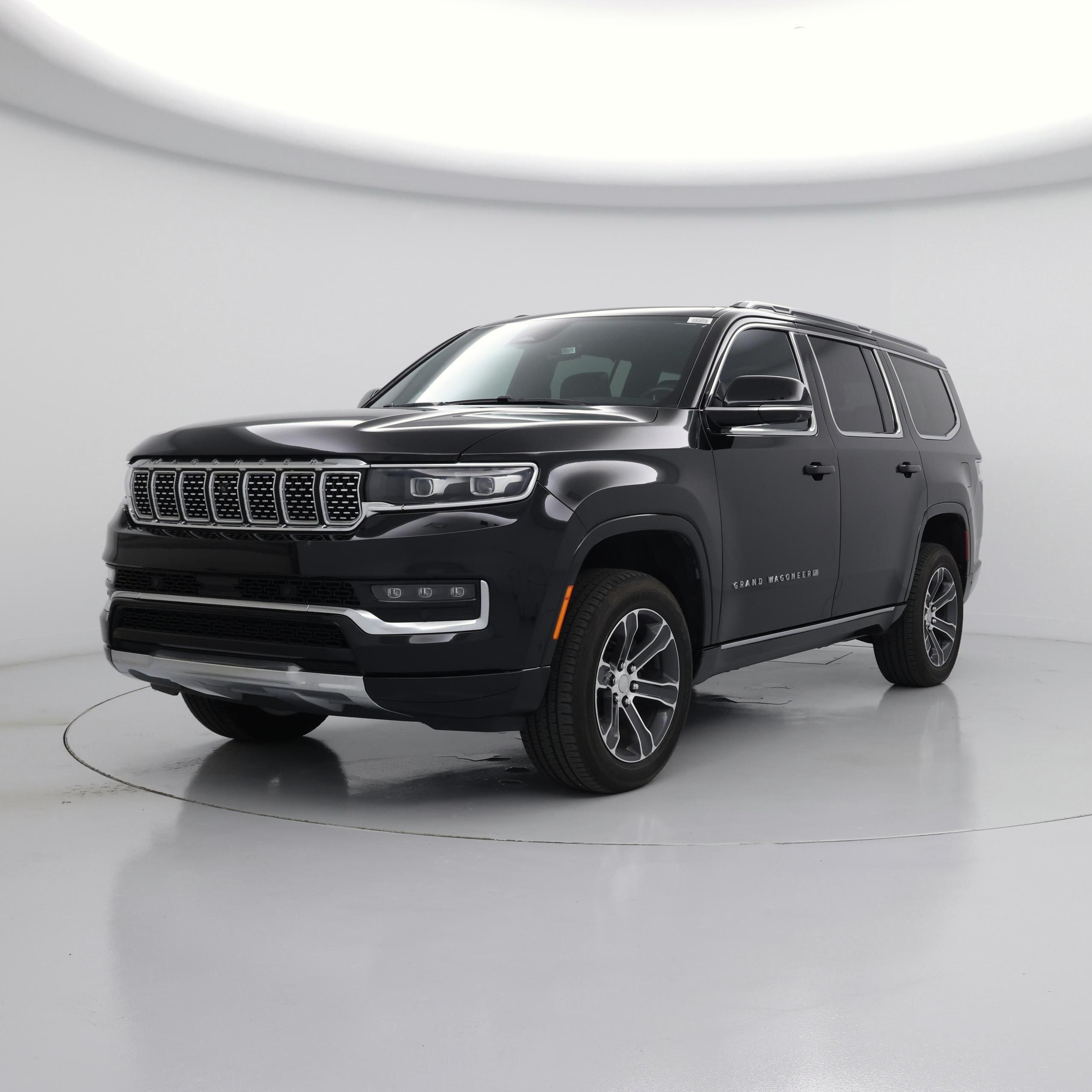 Thumbnail: 2023 Jeep Grand Wagoneer - 4