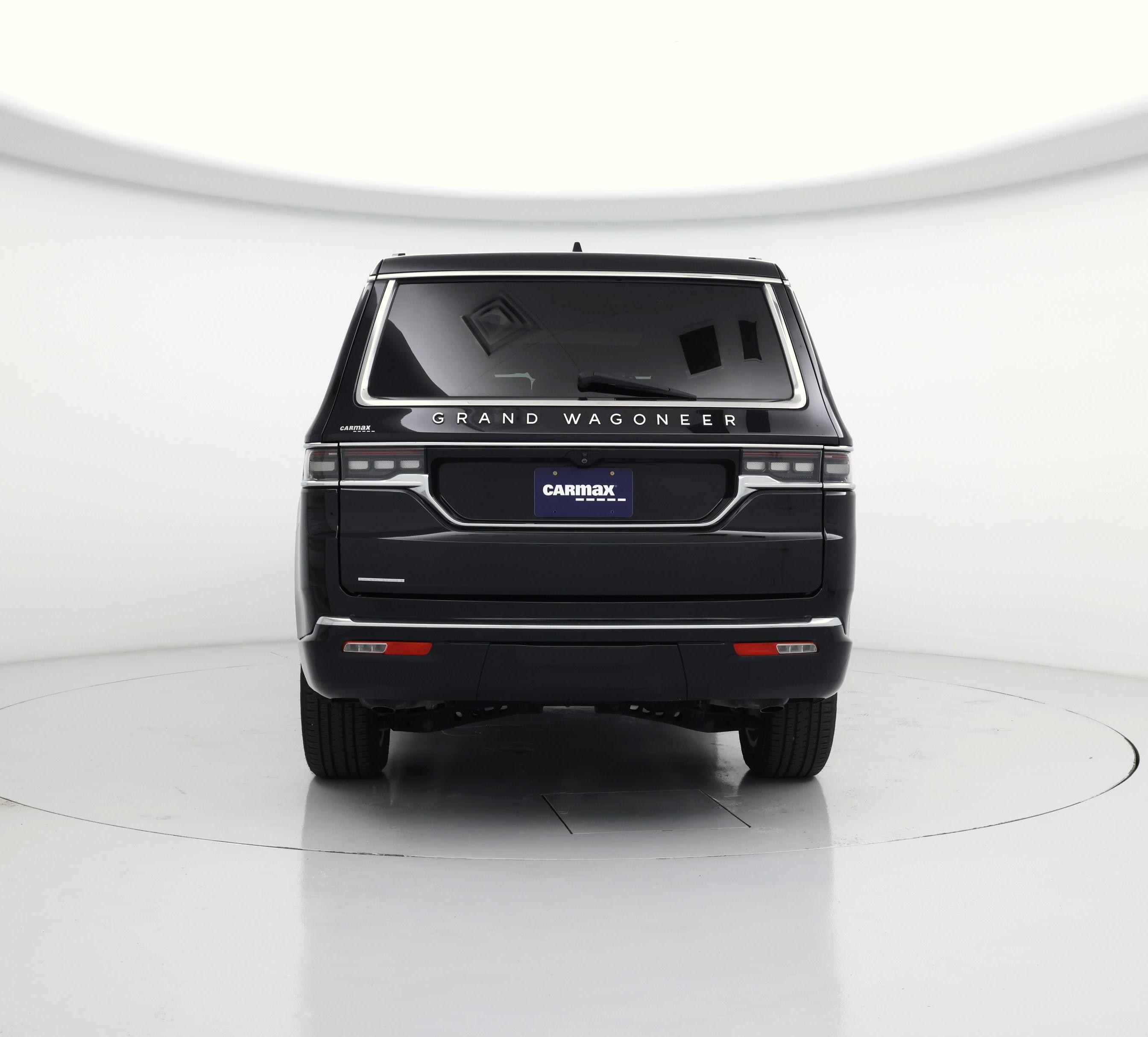 Thumbnail: 2023 Jeep Grand Wagoneer - 6