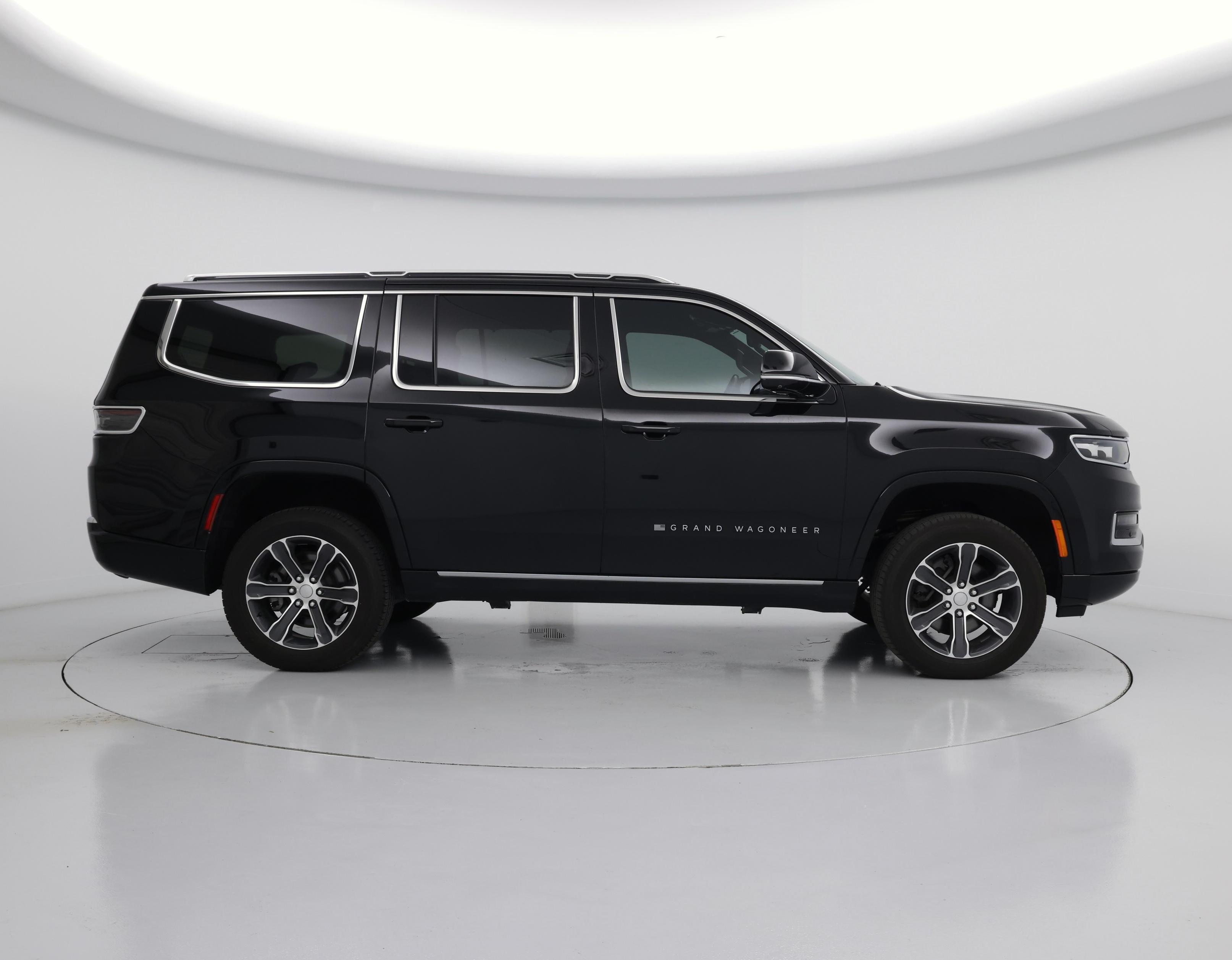 Thumbnail: 2023 Jeep Grand Wagoneer - 7
