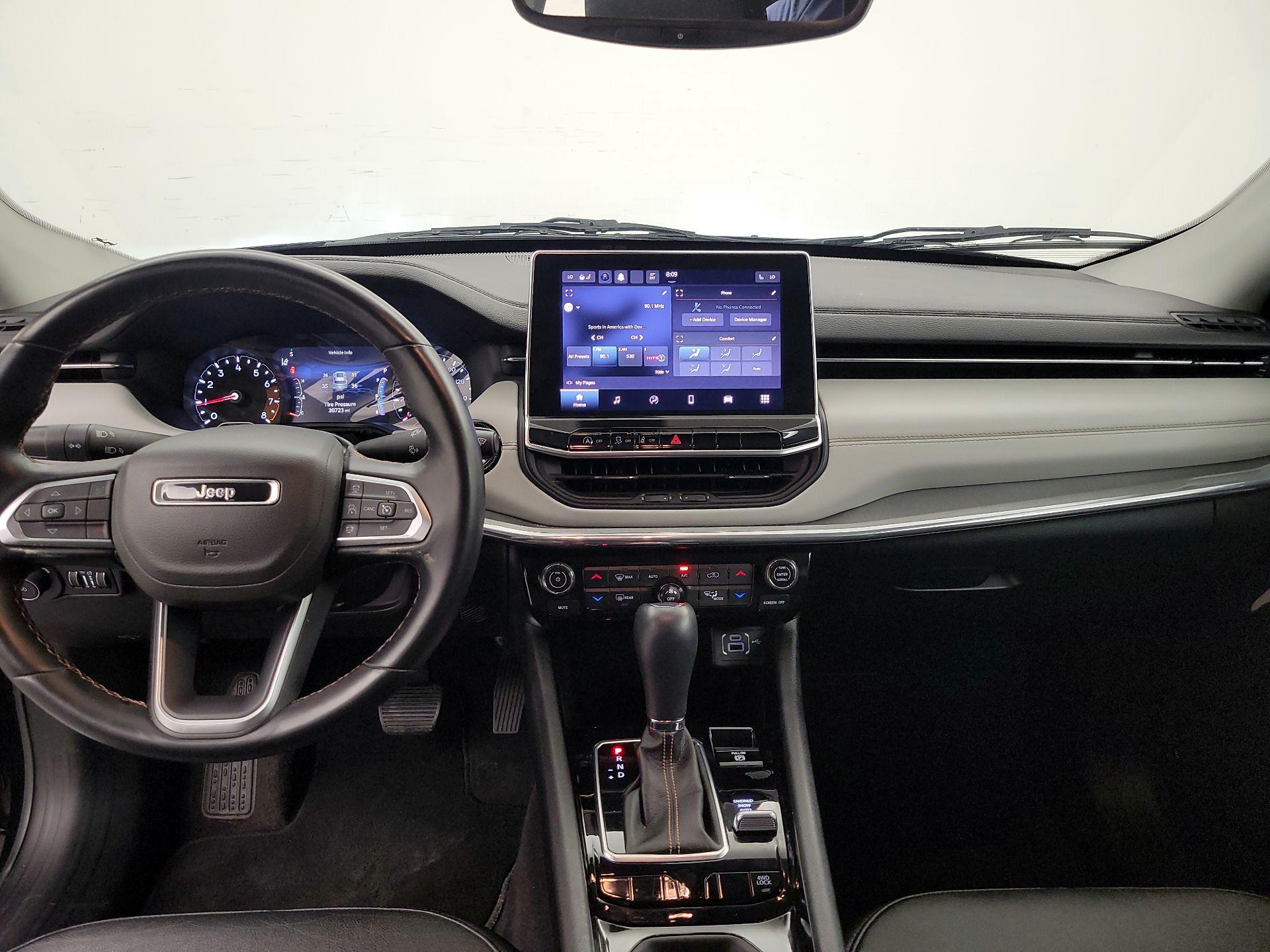 Thumbnail: 2022 Jeep Compass - 9