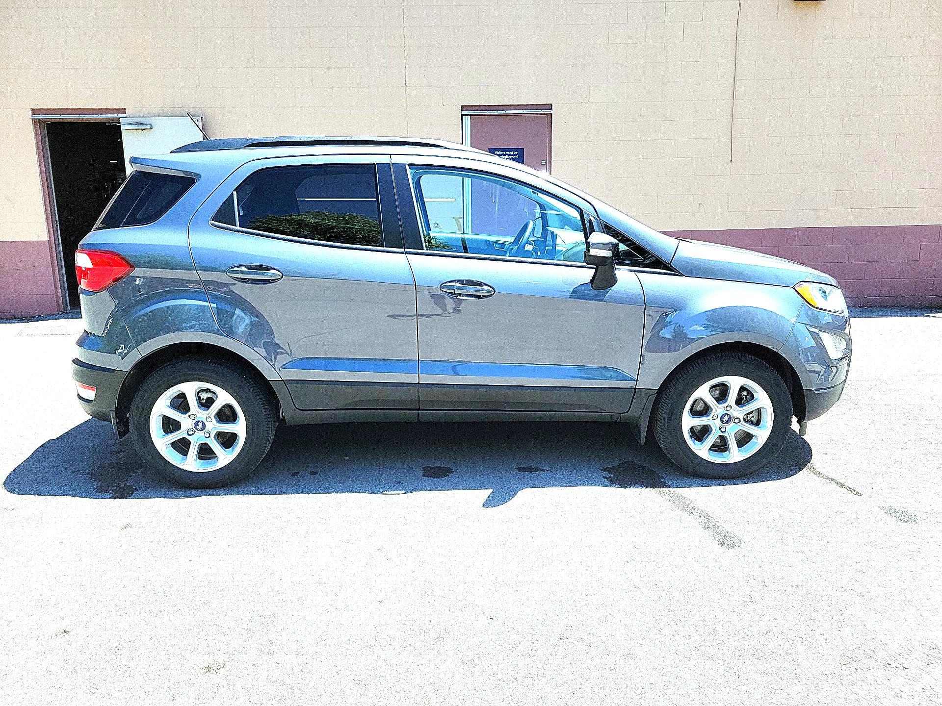 Thumbnail: 2021 Ford EcoSport - 4