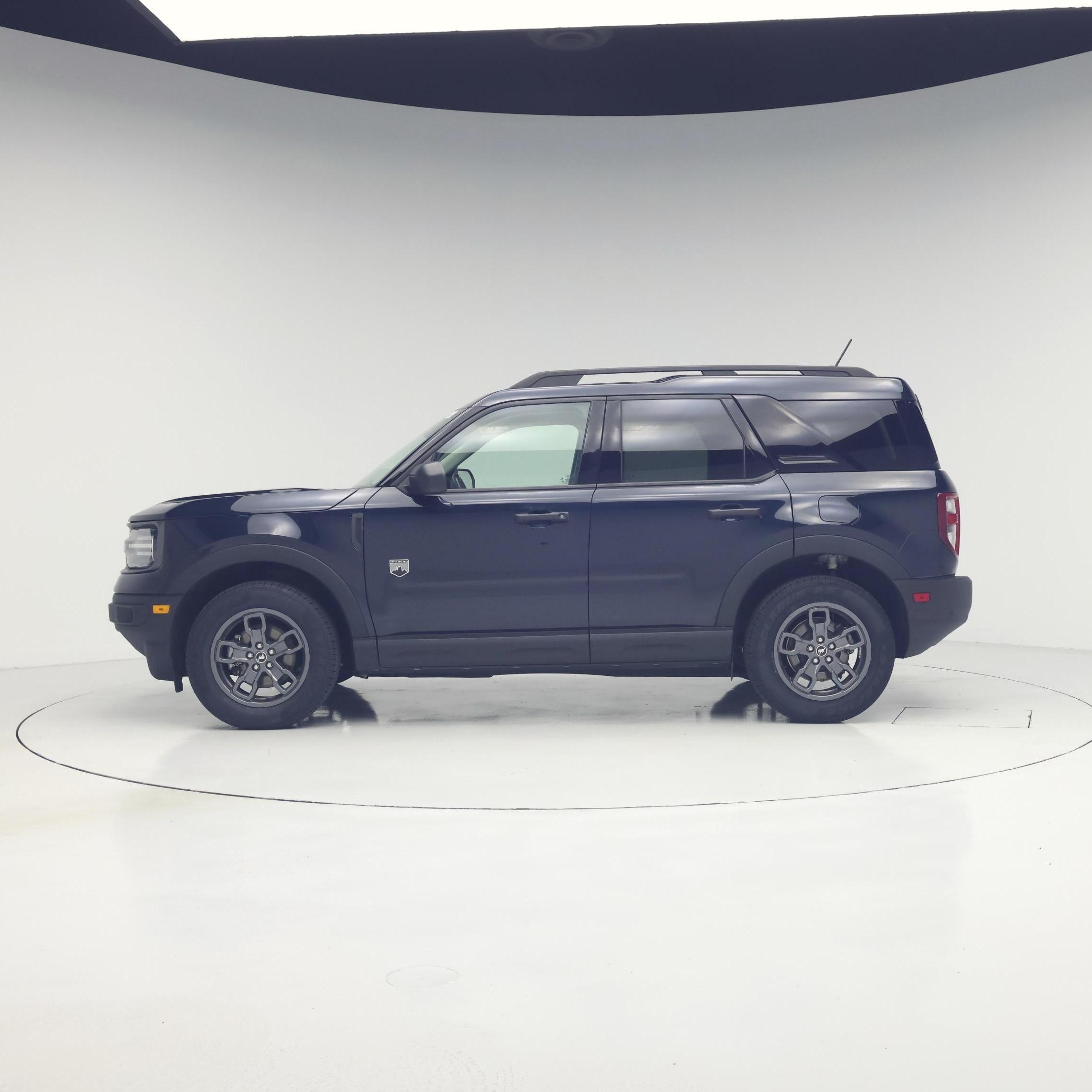 Thumbnail: 2022 Ford Bronco Sport - 3