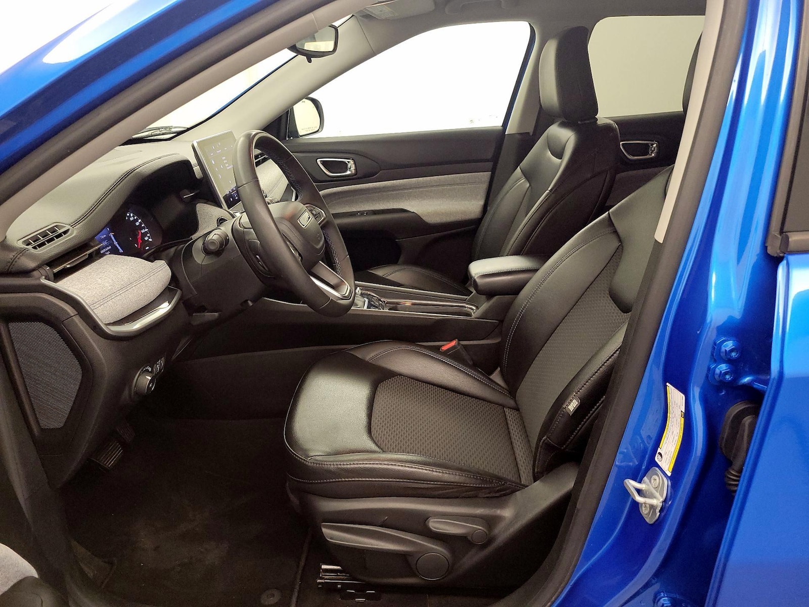 2022 Jeep Compass Latitude - Photo 12
