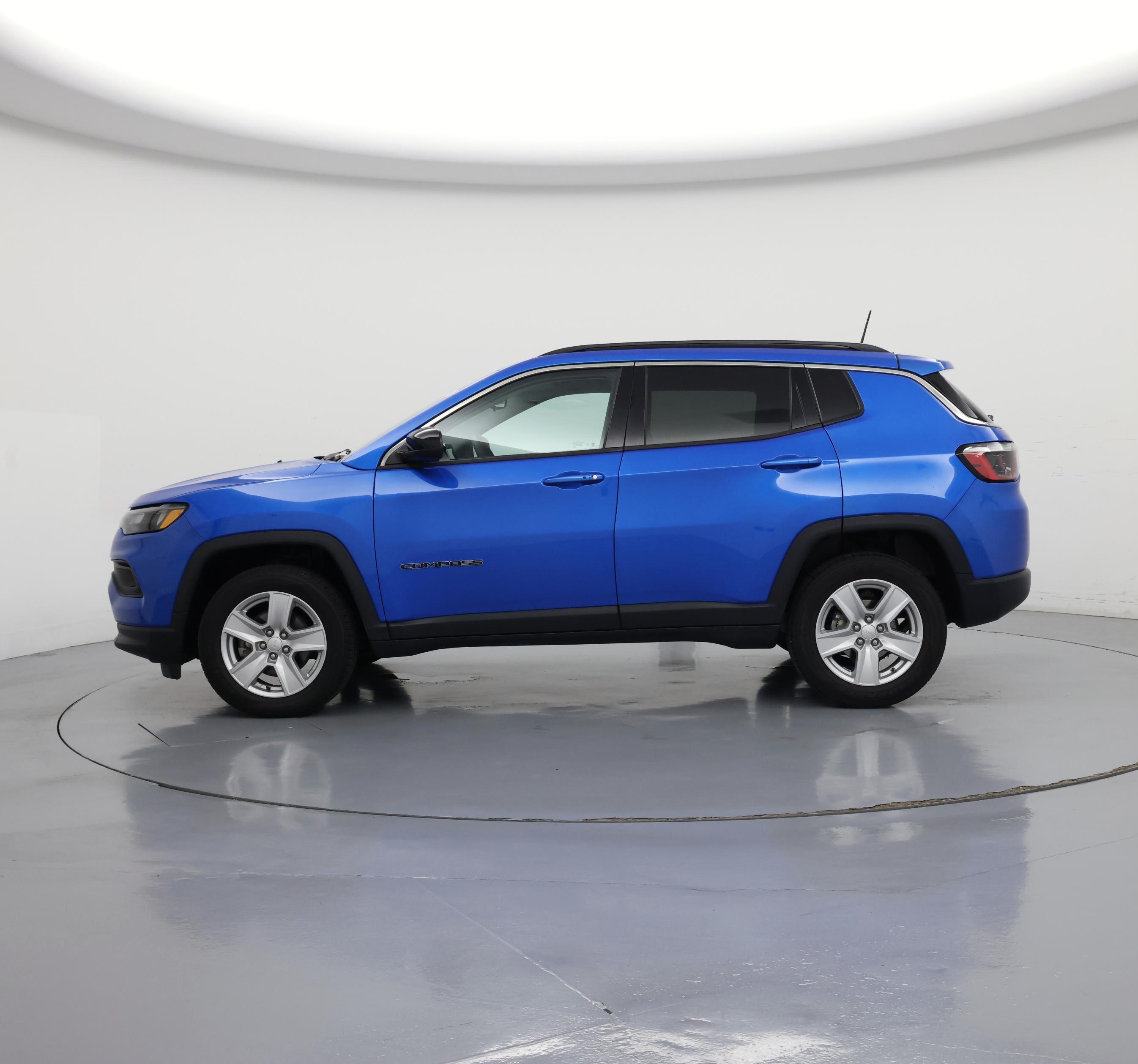 Thumbnail: 2022 Jeep Compass - 3