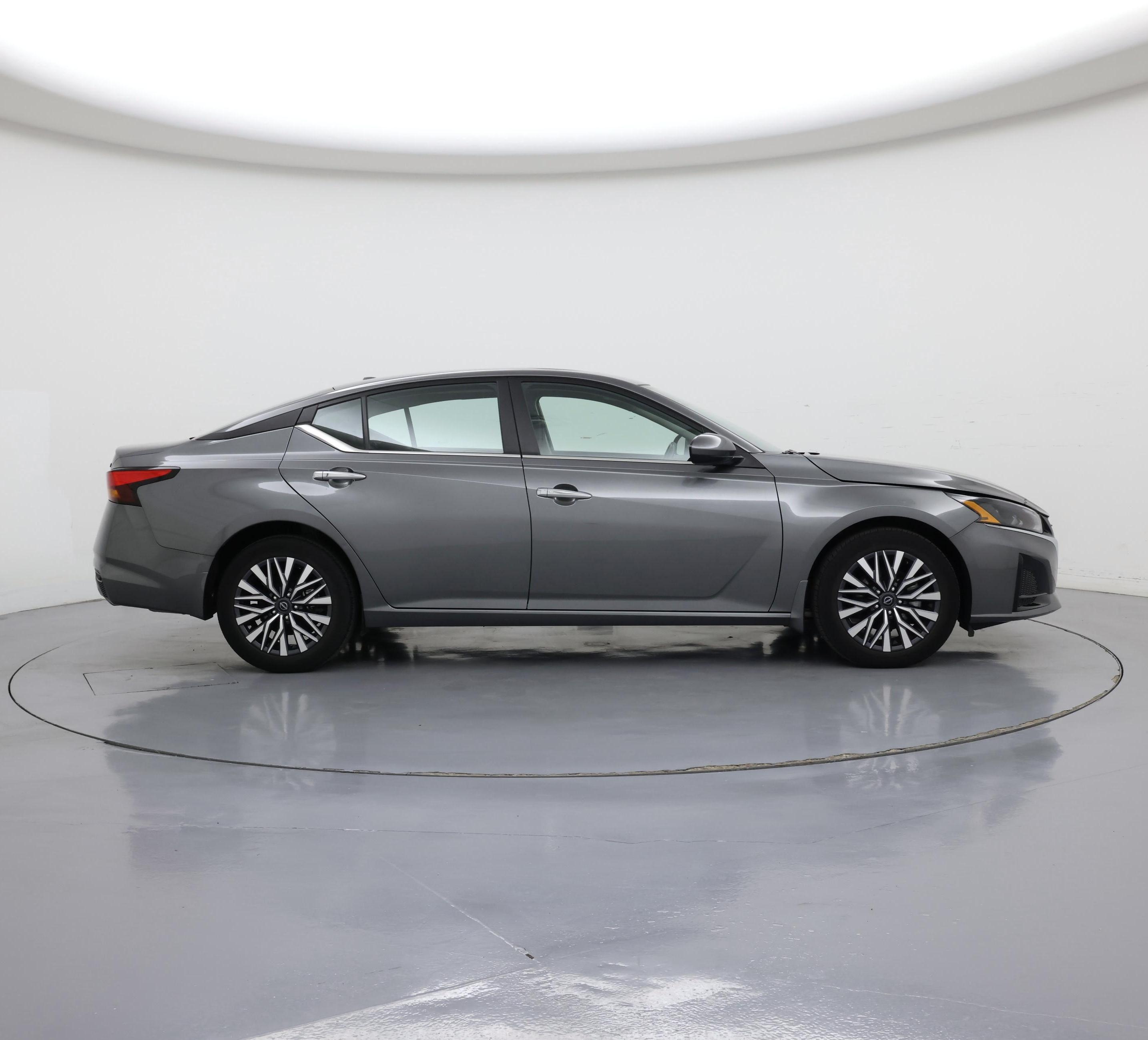 Thumbnail: 2023 Nissan Altima - 7