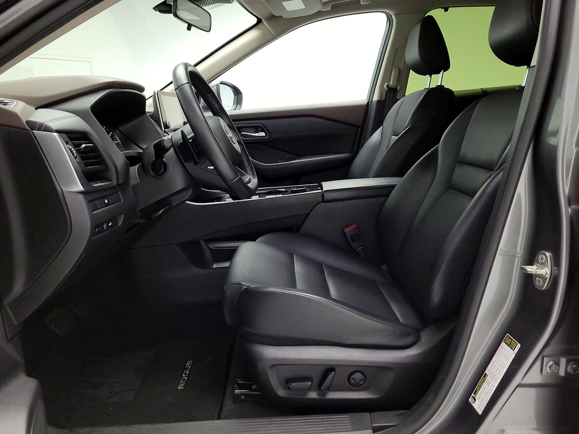 Thumbnail: 2023 Nissan Rogue - 11