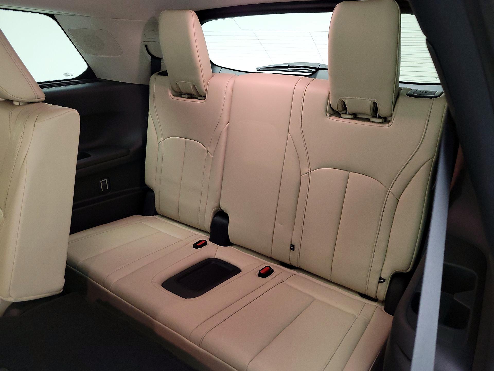 Thumbnail: 2023 INFINITI QX60 - 19