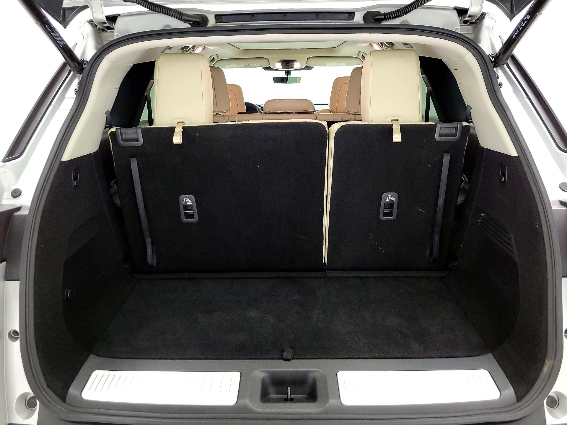 Thumbnail: 2023 INFINITI QX60 - 20