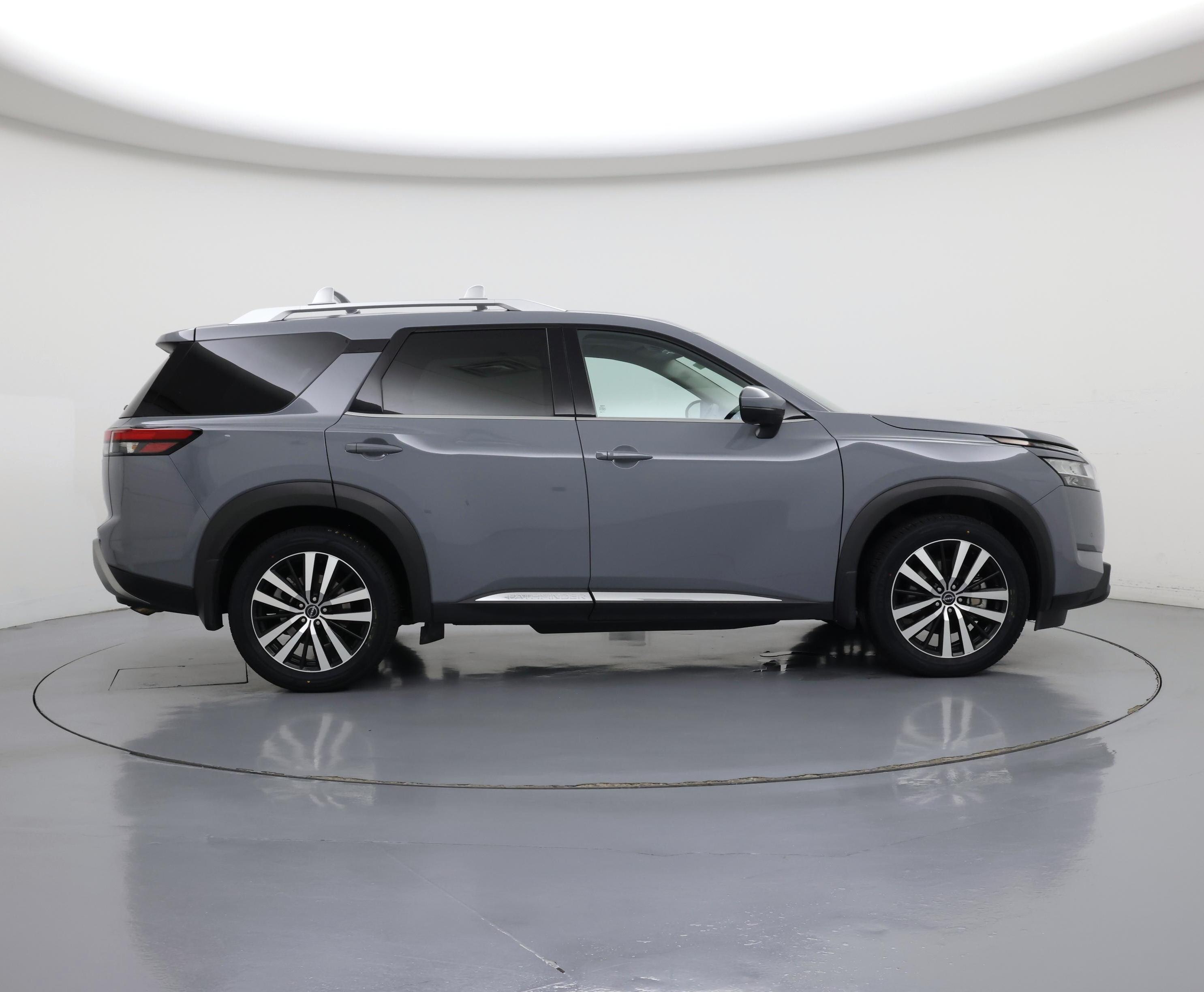 Thumbnail: 2023 Nissan Pathfinder - 7