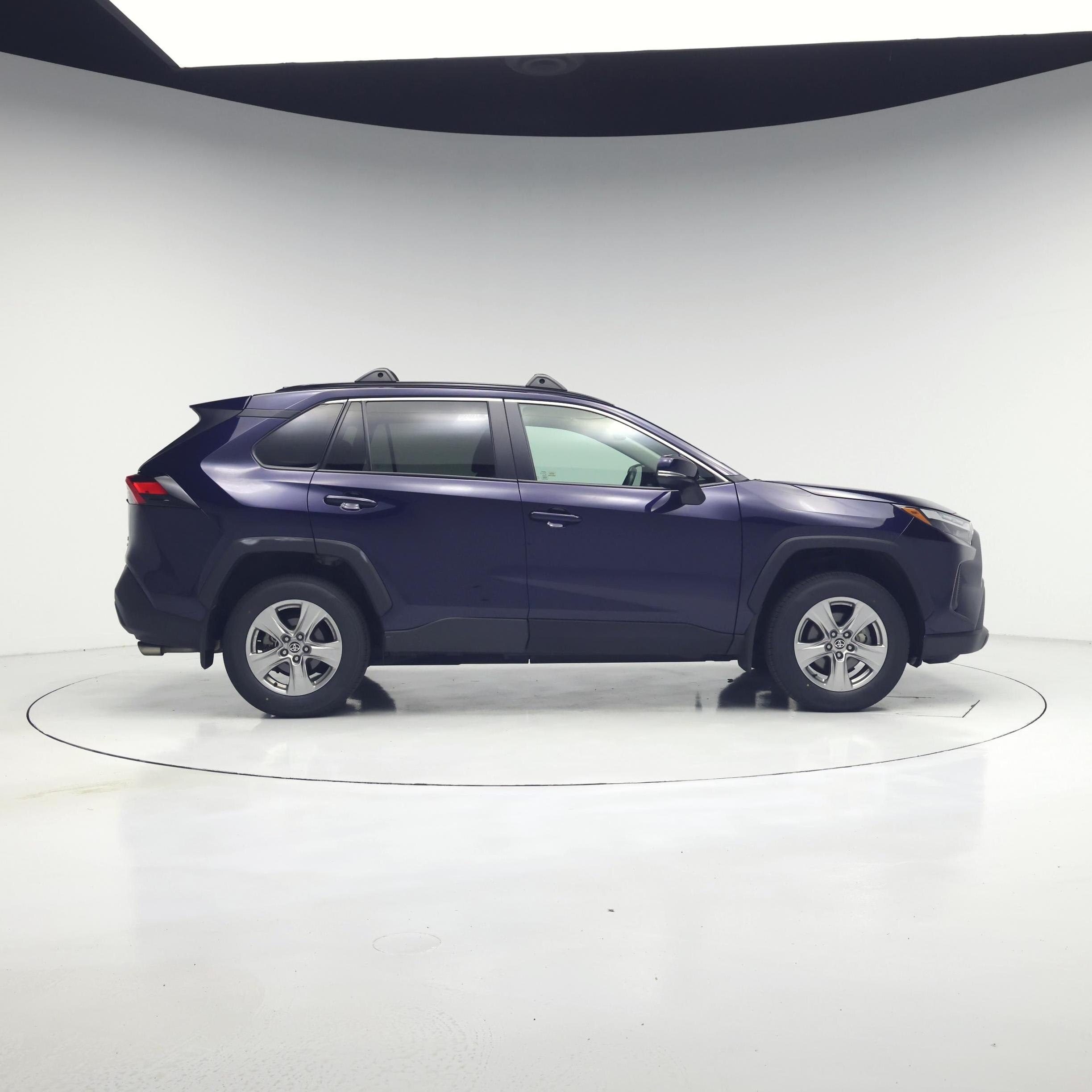 Thumbnail: 2022 Toyota RAV4 - 7
