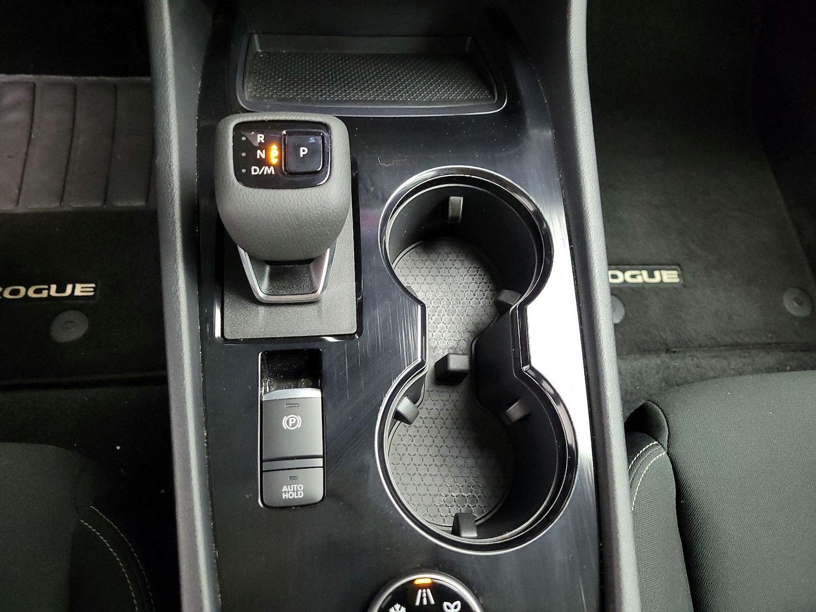 2024 Nissan Rogue S - Photo 18