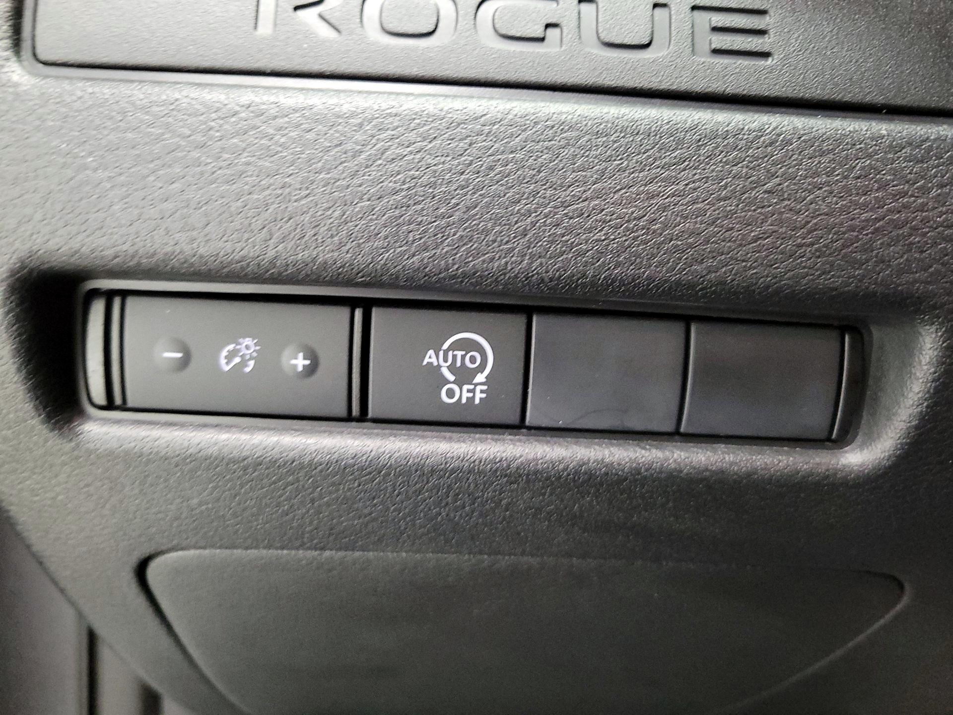 Thumbnail: 2024 Nissan Rogue - 13