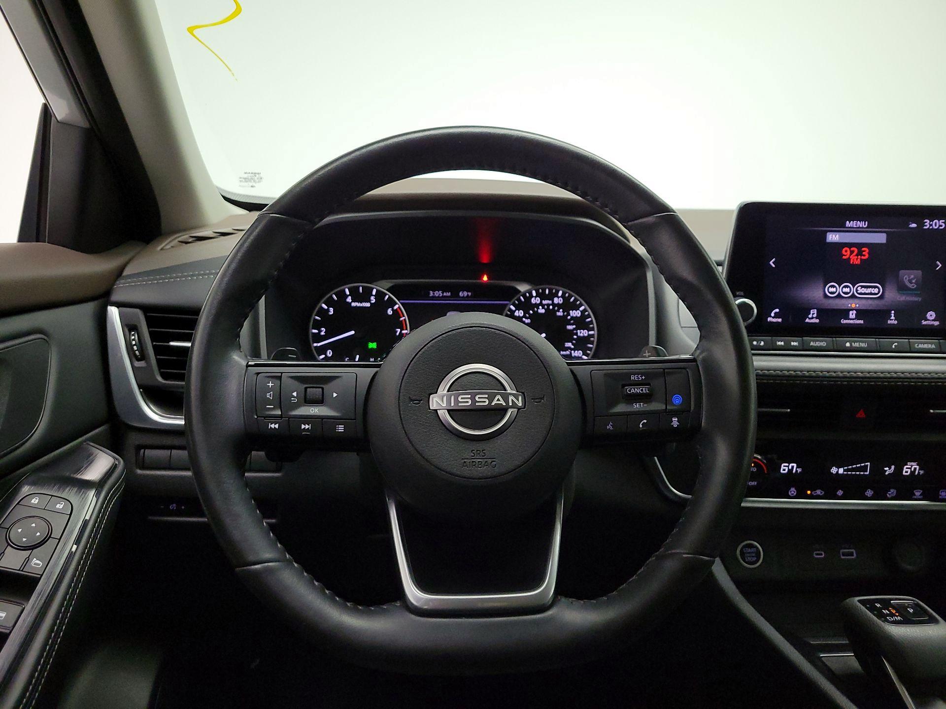 Thumbnail: 2023 Nissan Rogue - 10