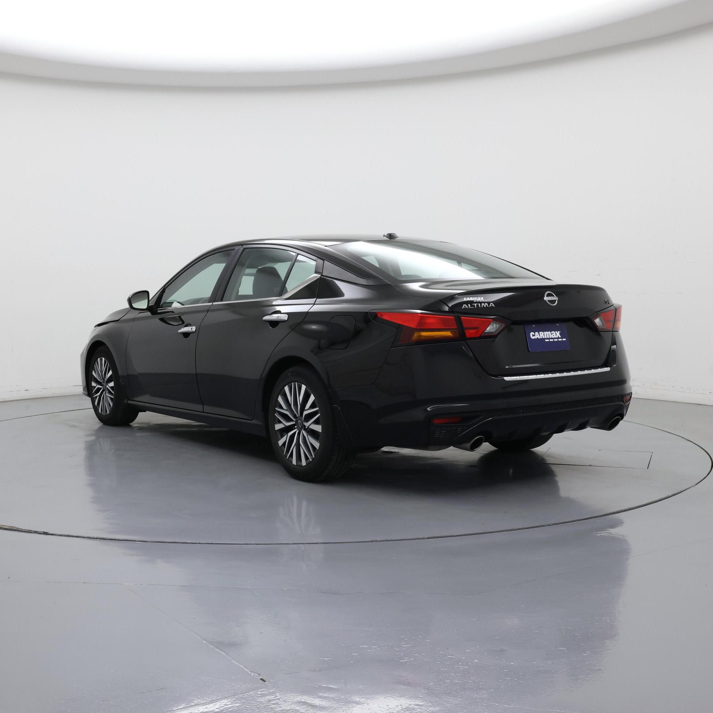 Thumbnail: 2023 Nissan Altima - 2