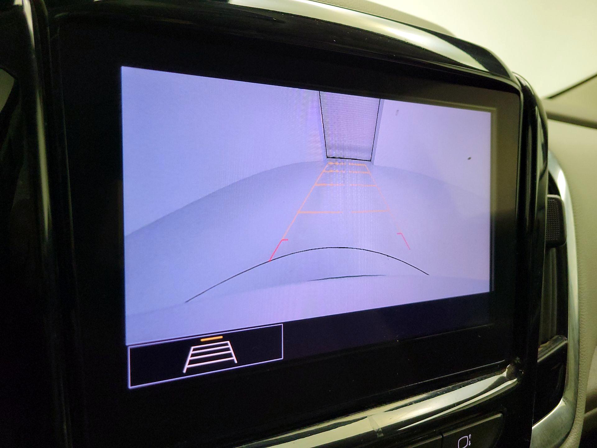 Thumbnail: 2021 Chevrolet Traverse - 14