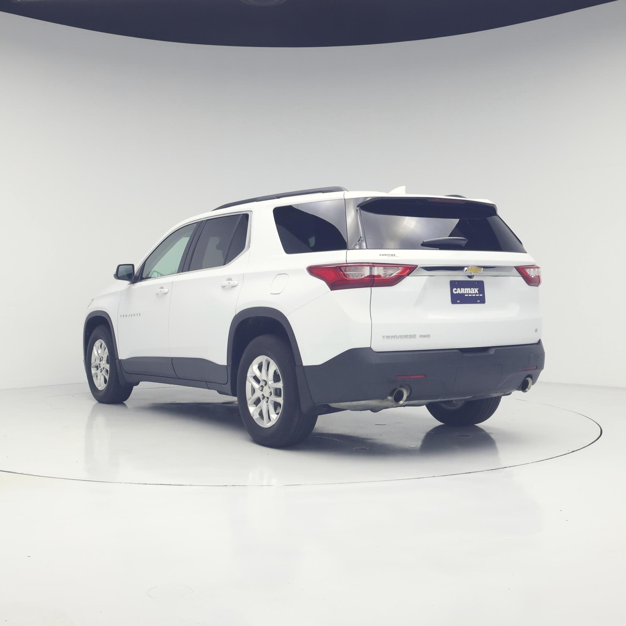 Thumbnail: 2021 Chevrolet Traverse - 2
