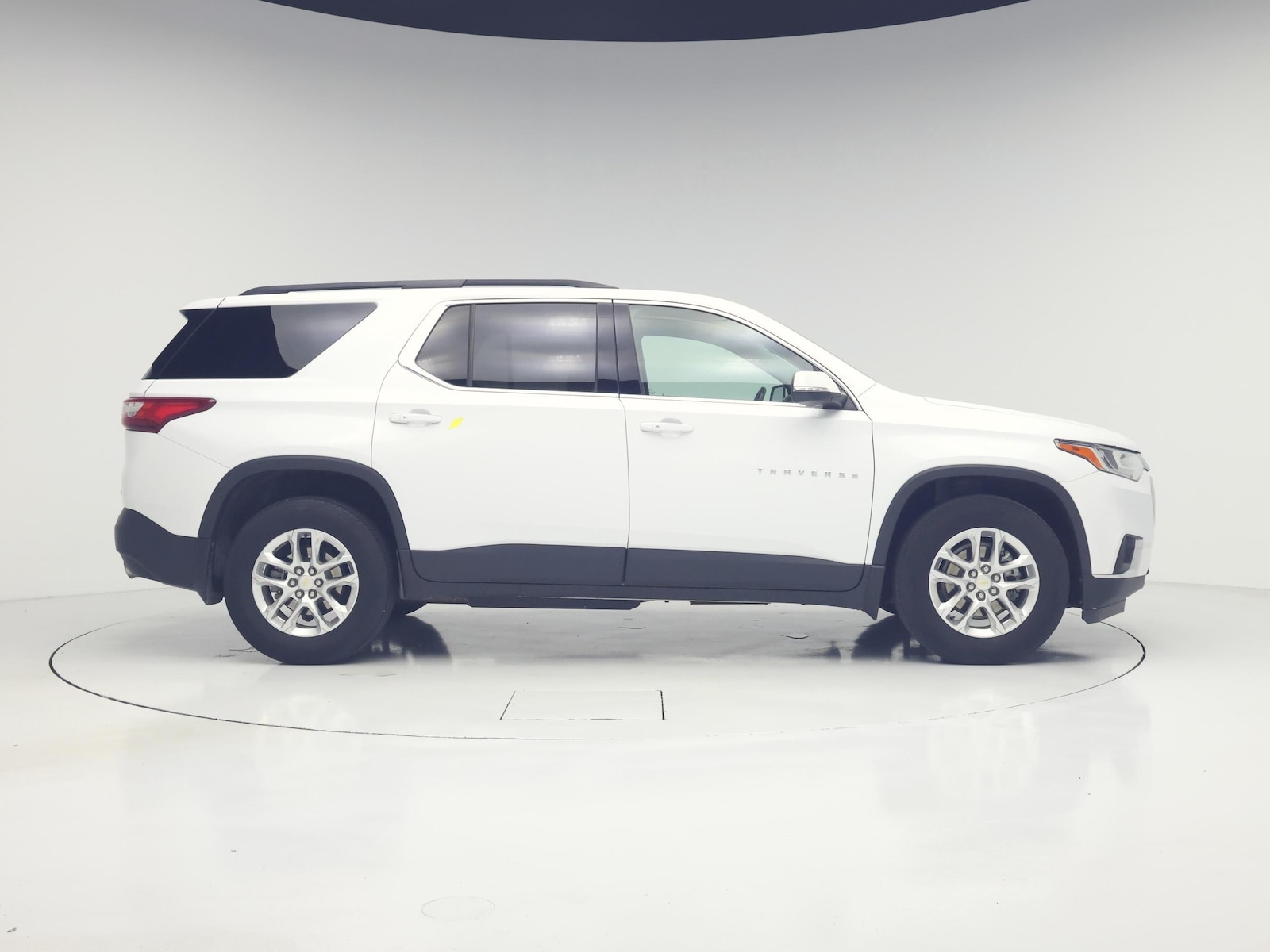 2021 Chevrolet Traverse 3LT - Photo 8