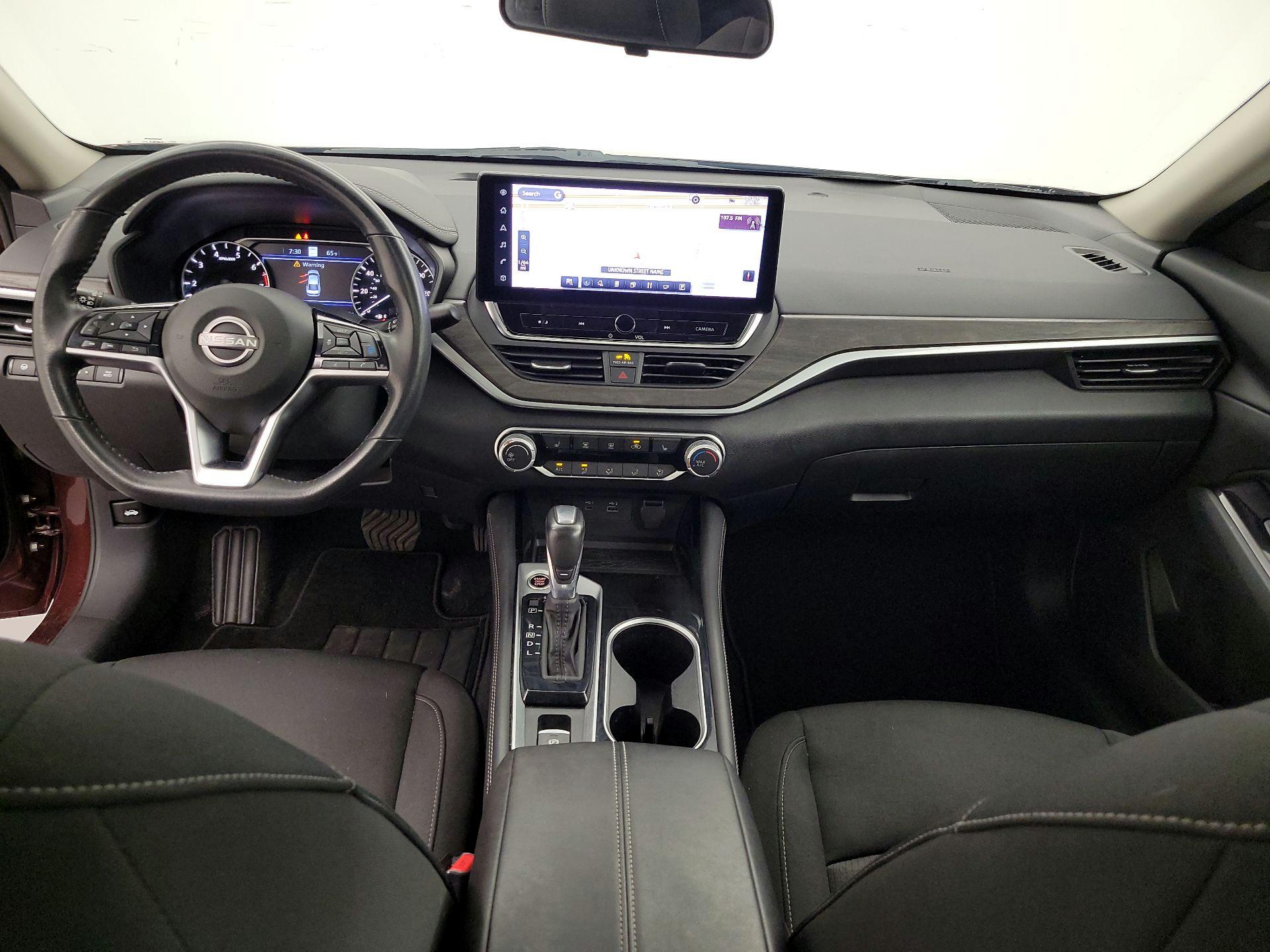 Thumbnail: 2023 Nissan Altima - 9
