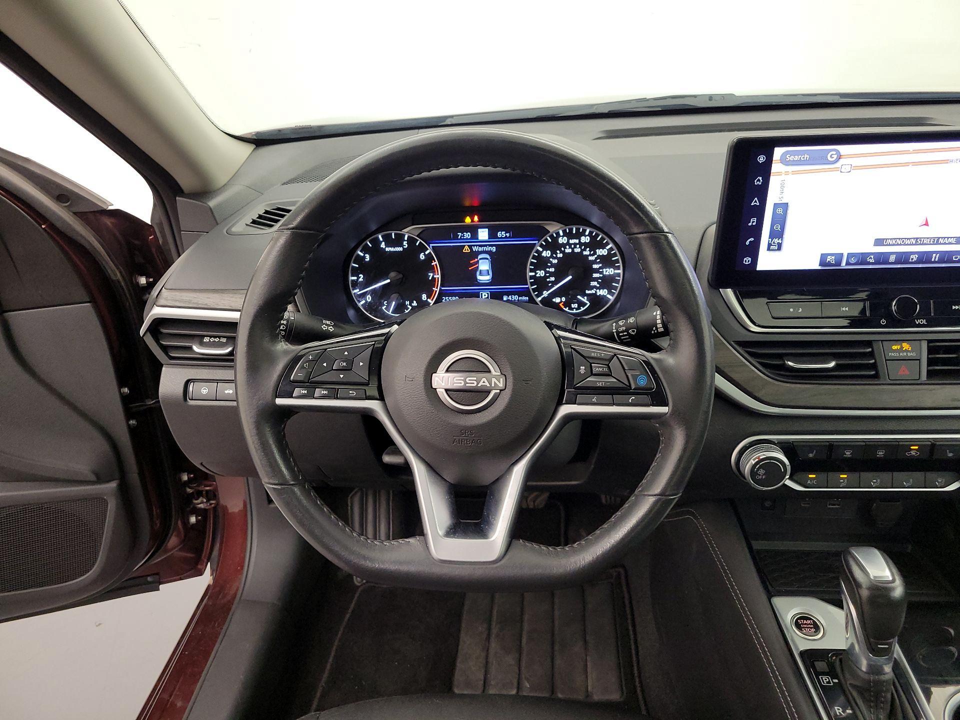Thumbnail: 2023 Nissan Altima - 10