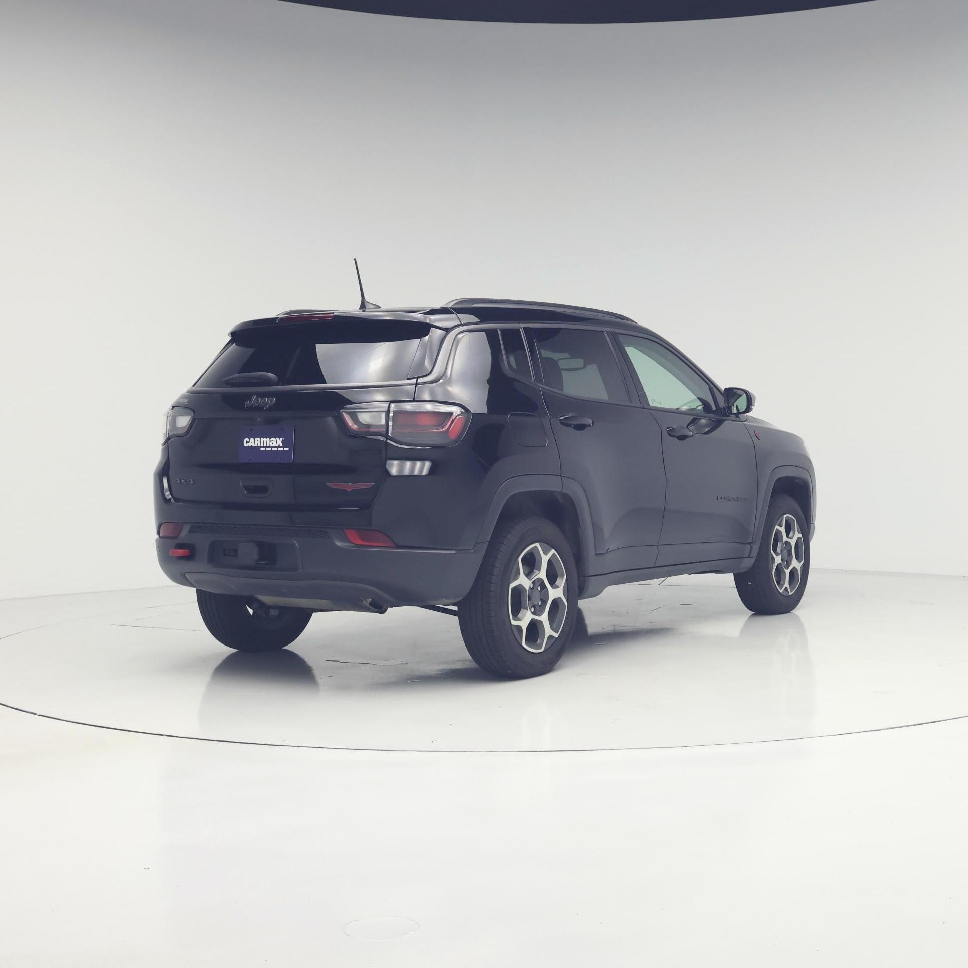 Thumbnail: 2022 Jeep Compass - 8
