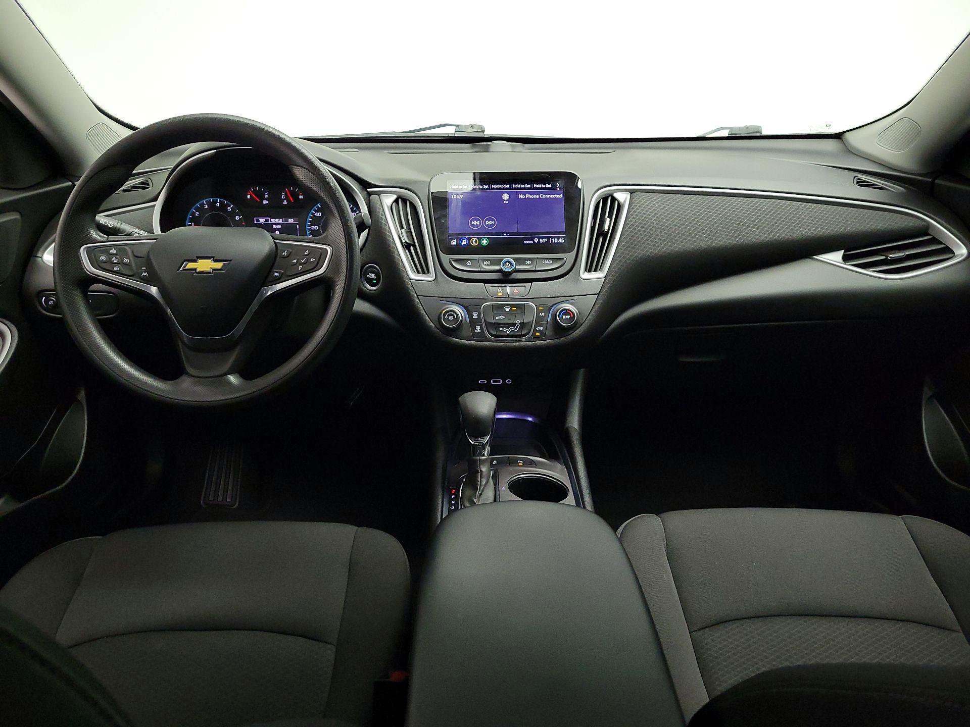 Thumbnail: 2022 Chevrolet Malibu - 9