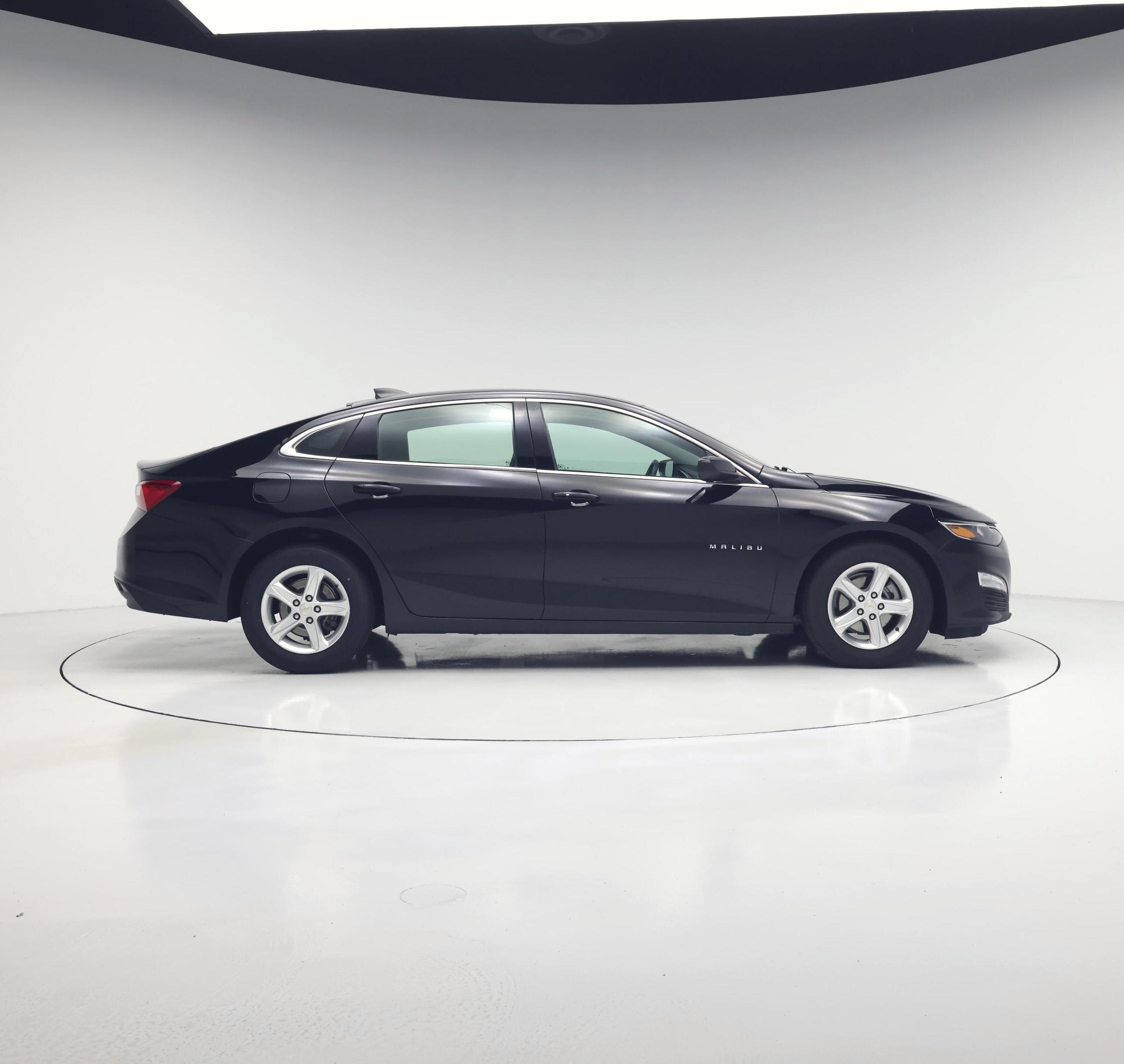 Thumbnail: 2022 Chevrolet Malibu - 7