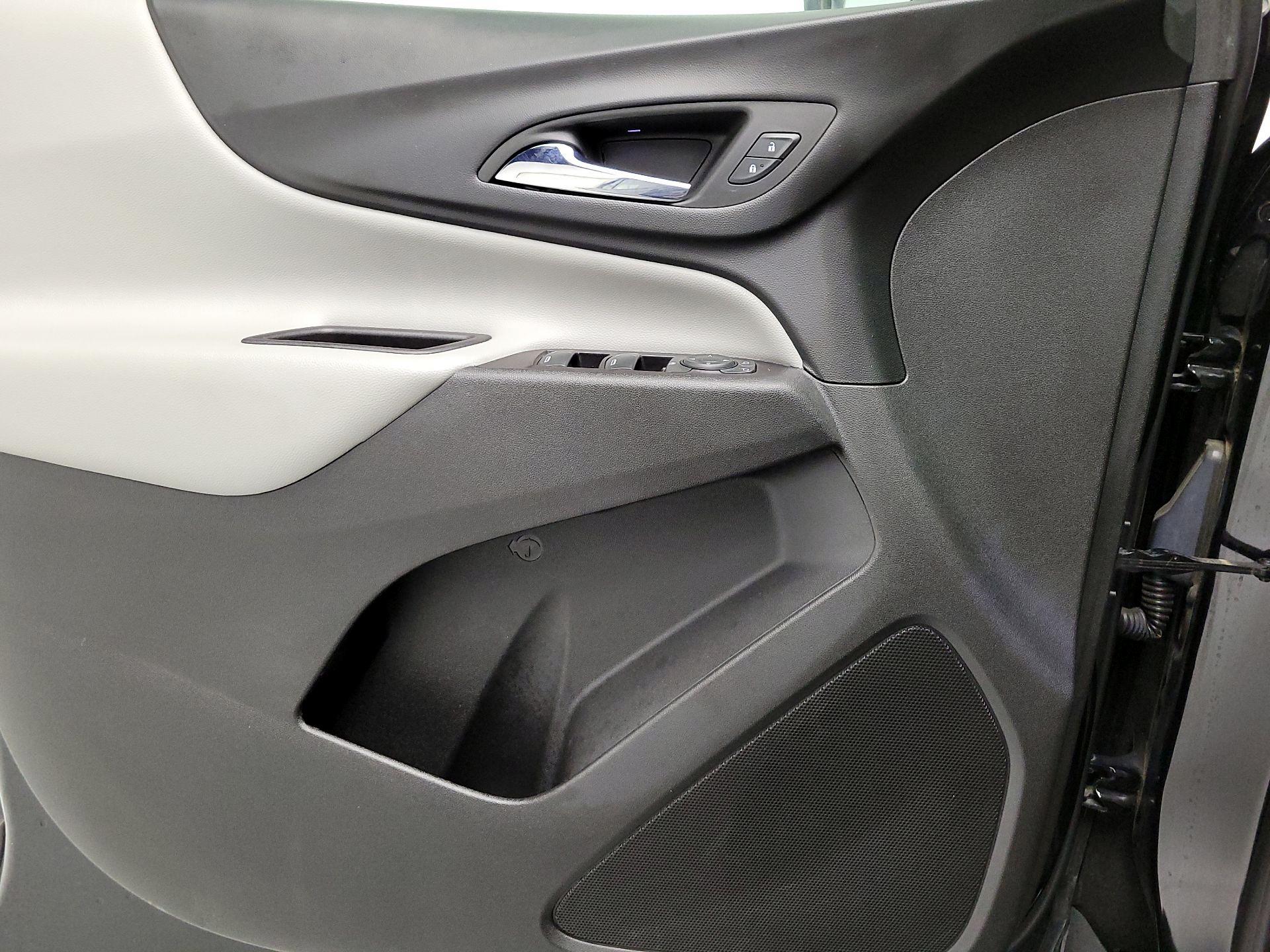 Thumbnail: 2022 Chevrolet Equinox - 12