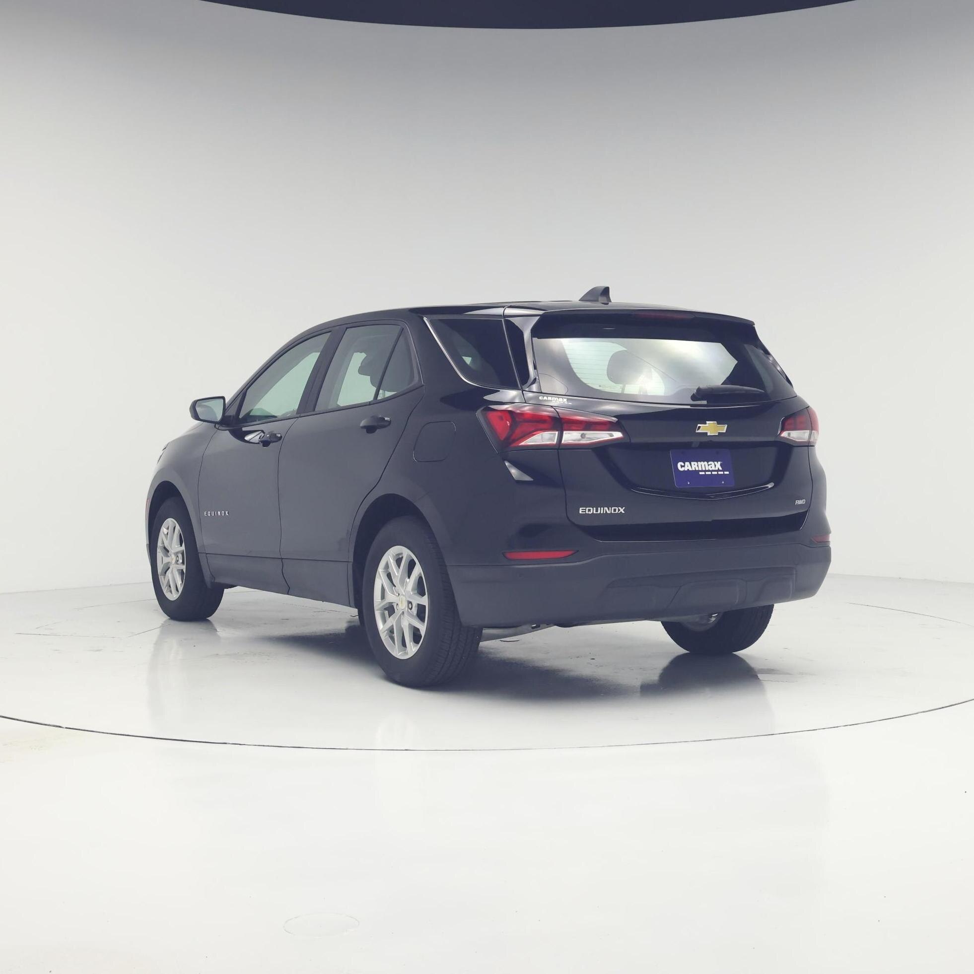 Thumbnail: 2022 Chevrolet Equinox - 2