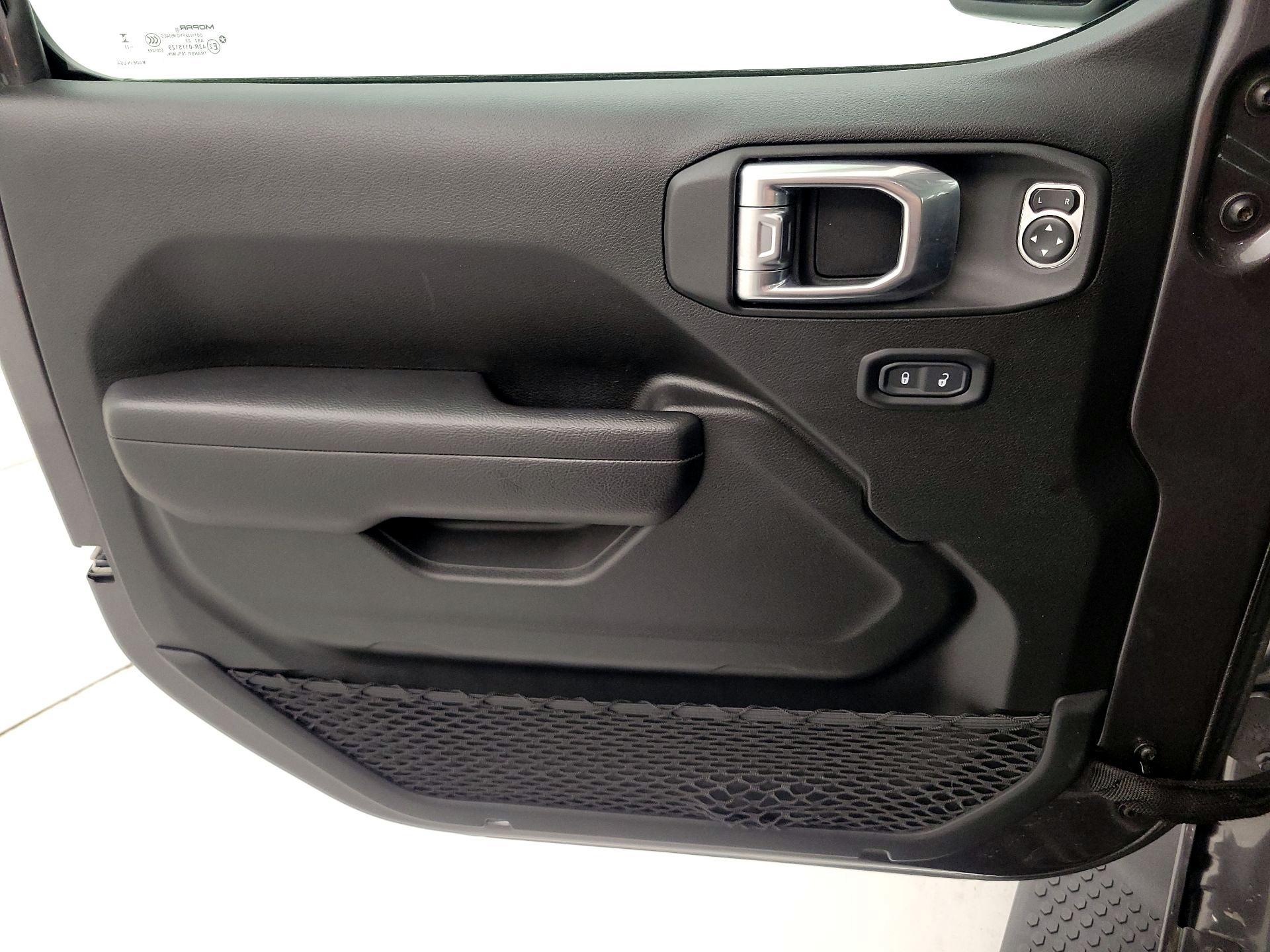 Thumbnail: 2024 Jeep Wrangler - 12