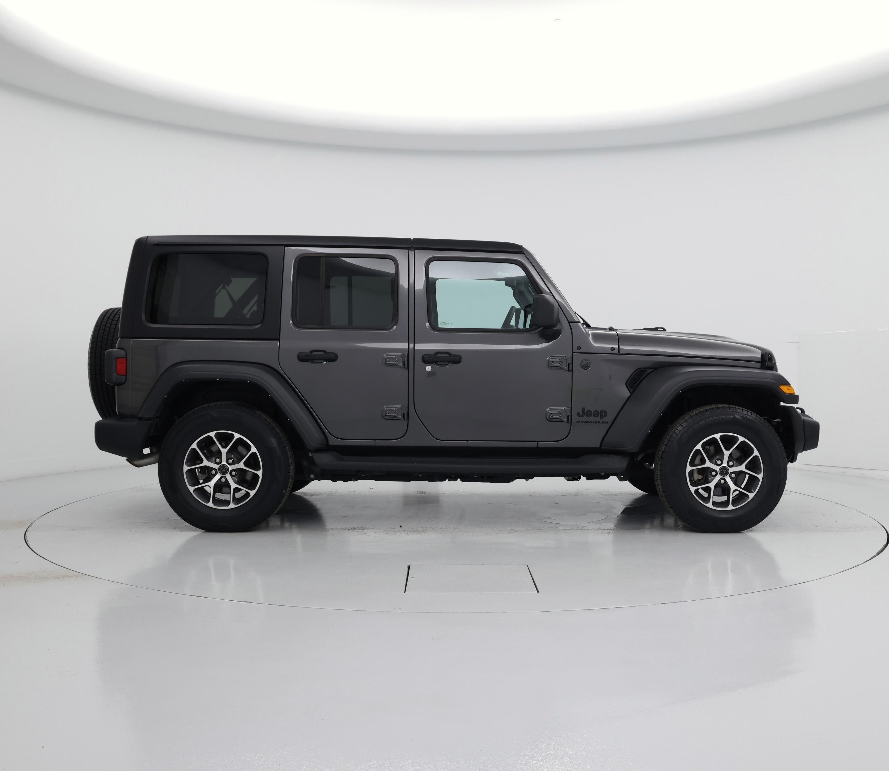 Thumbnail: 2024 Jeep Wrangler - 7