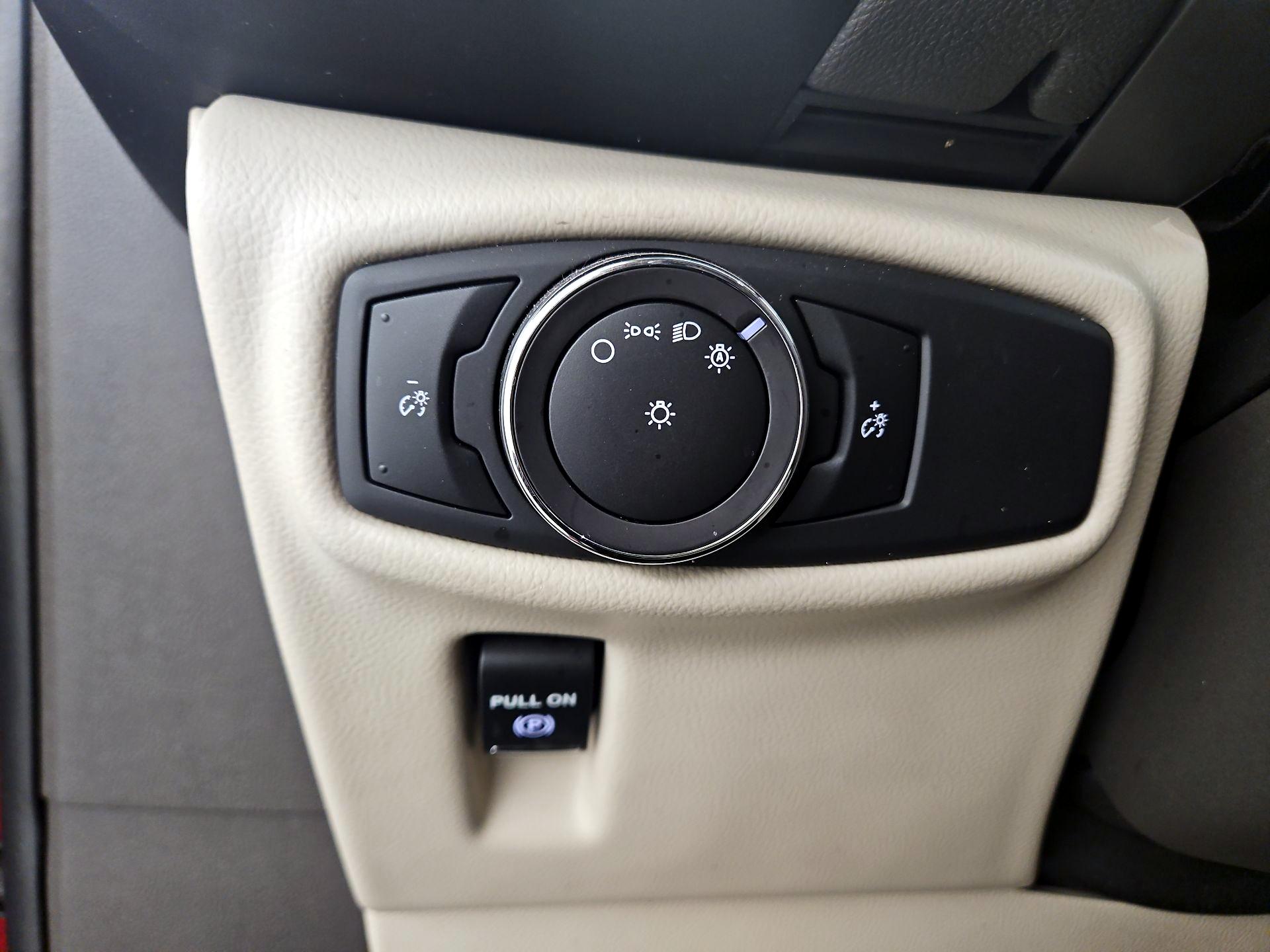 Thumbnail: 2017 Lincoln MKX - 13