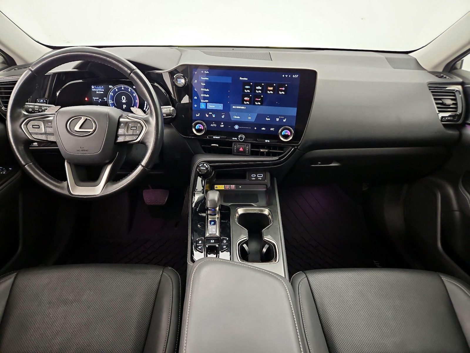 2022 Lexus NX 350 - Photo 8