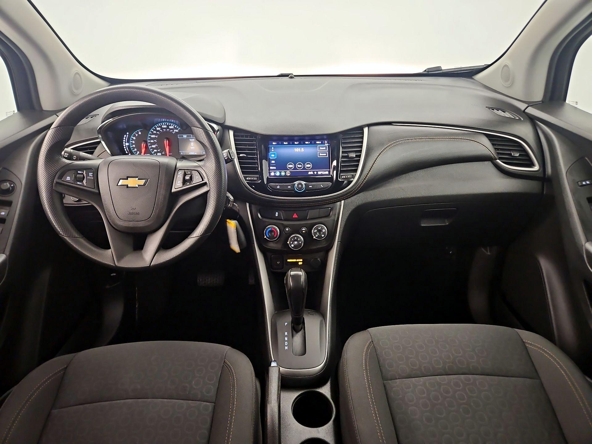 Thumbnail: 2022 Chevrolet Trax - 9