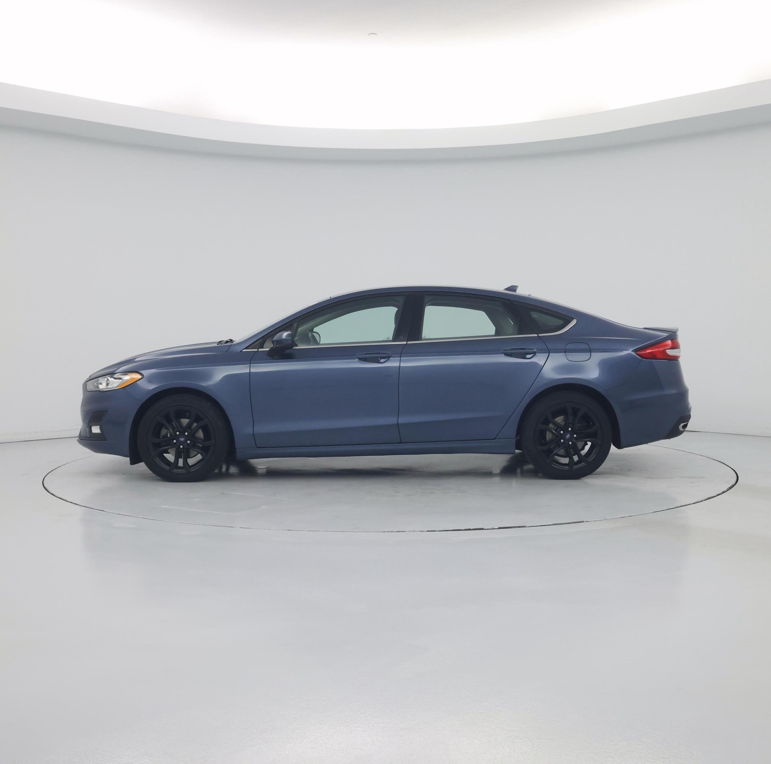 Thumbnail: 2019 Ford Fusion - 3