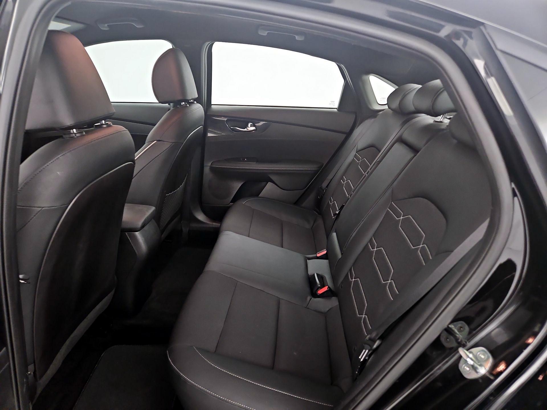 Thumbnail: 2022 Kia Forte - 20