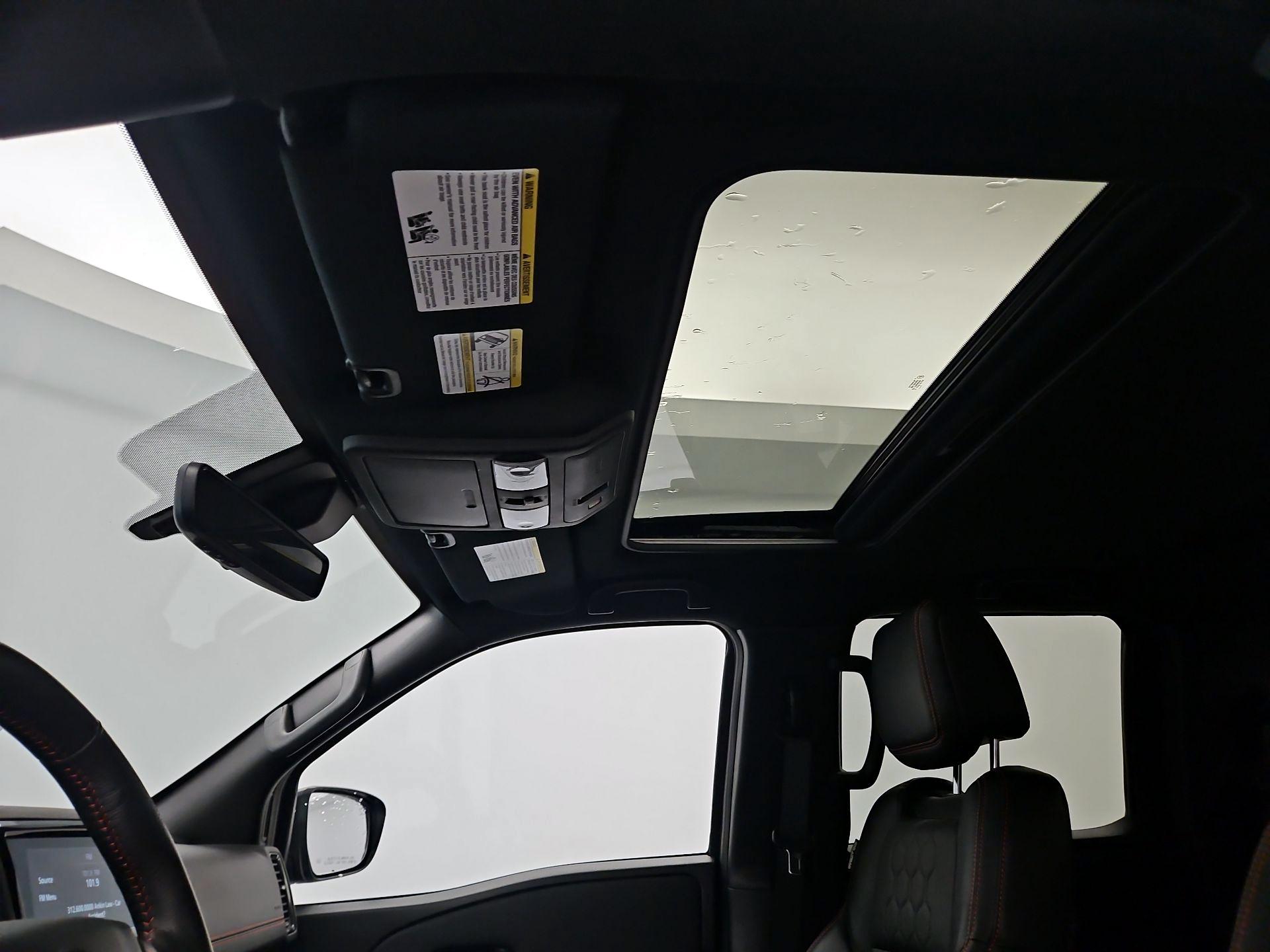 Thumbnail: 2024 Nissan Frontier - 19