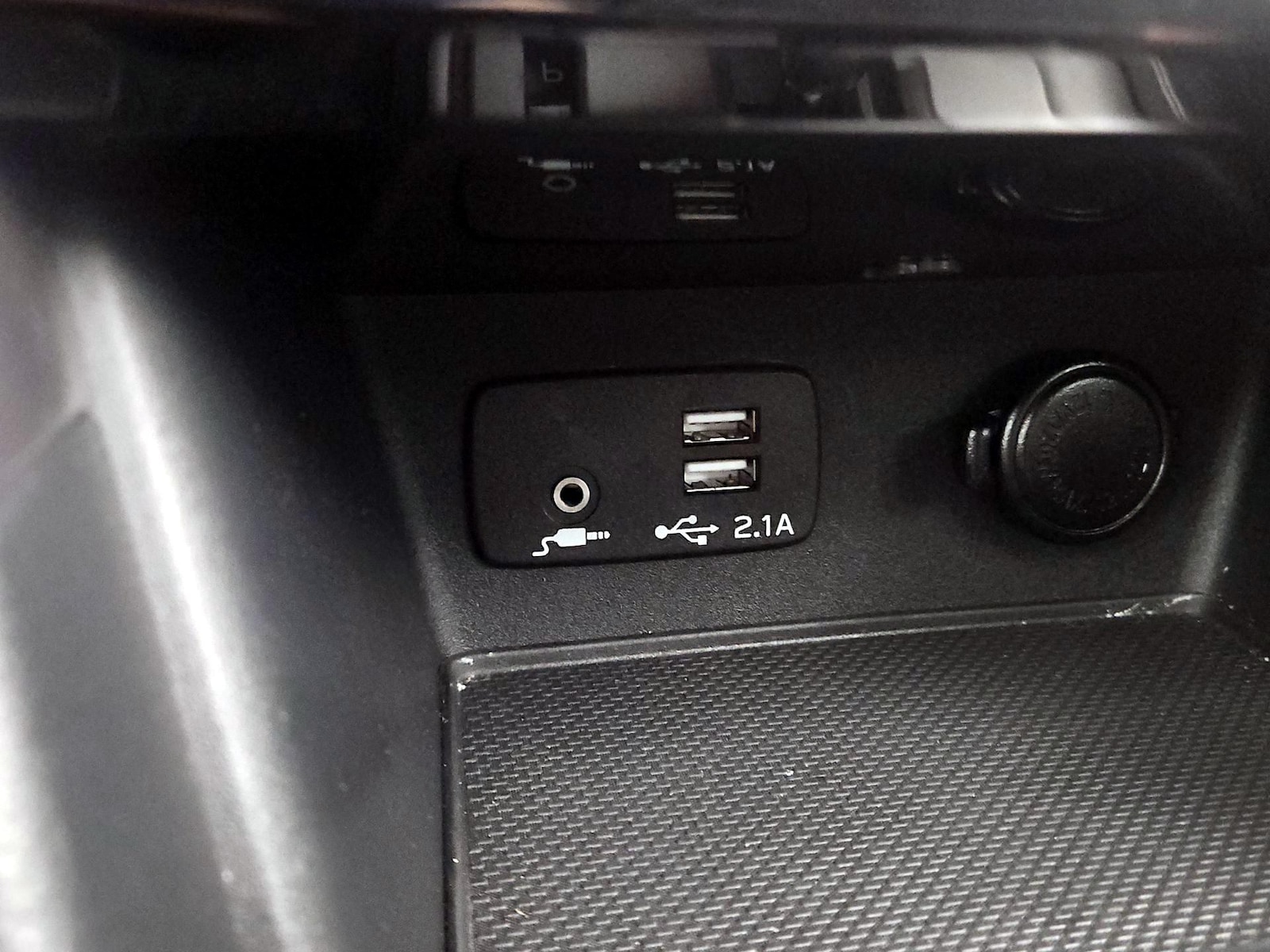 2022 Subaru Forester Premium - Photo 19