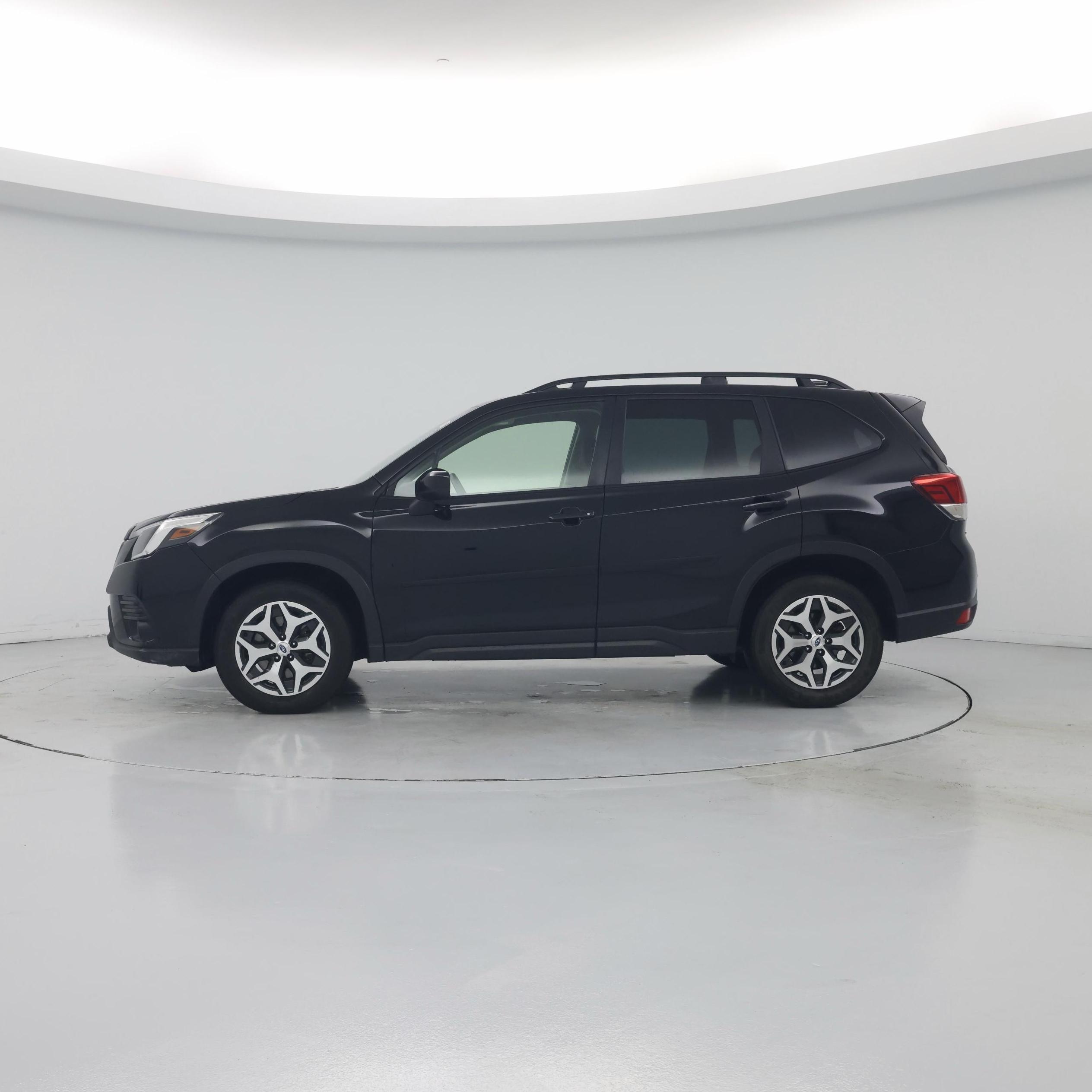 Thumbnail: 2022 Subaru Forester - 3