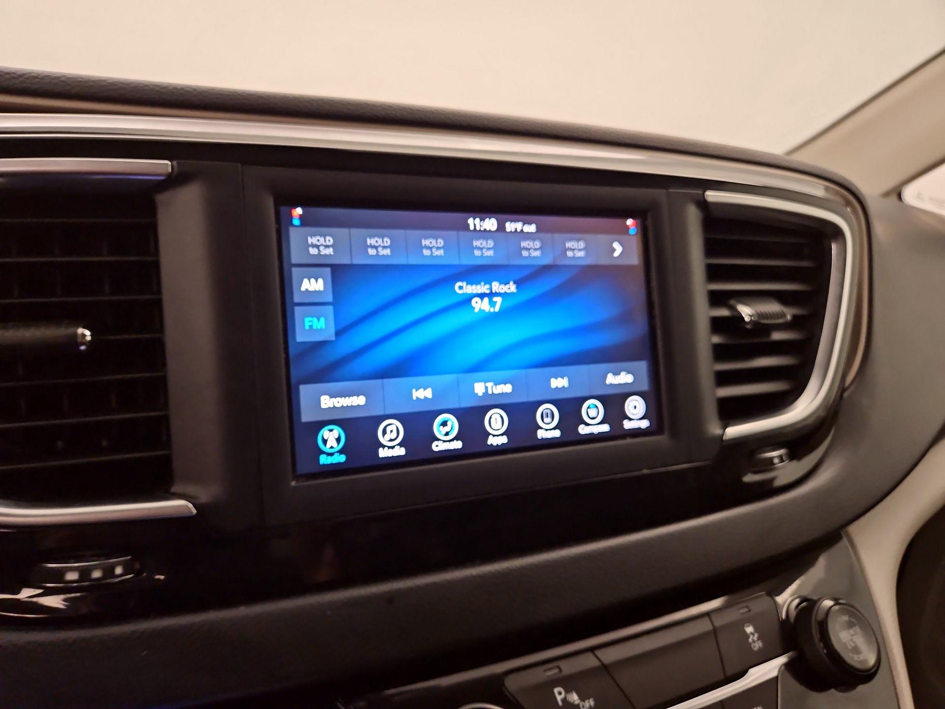 Thumbnail: 2019 Chrysler Pacifica - 15