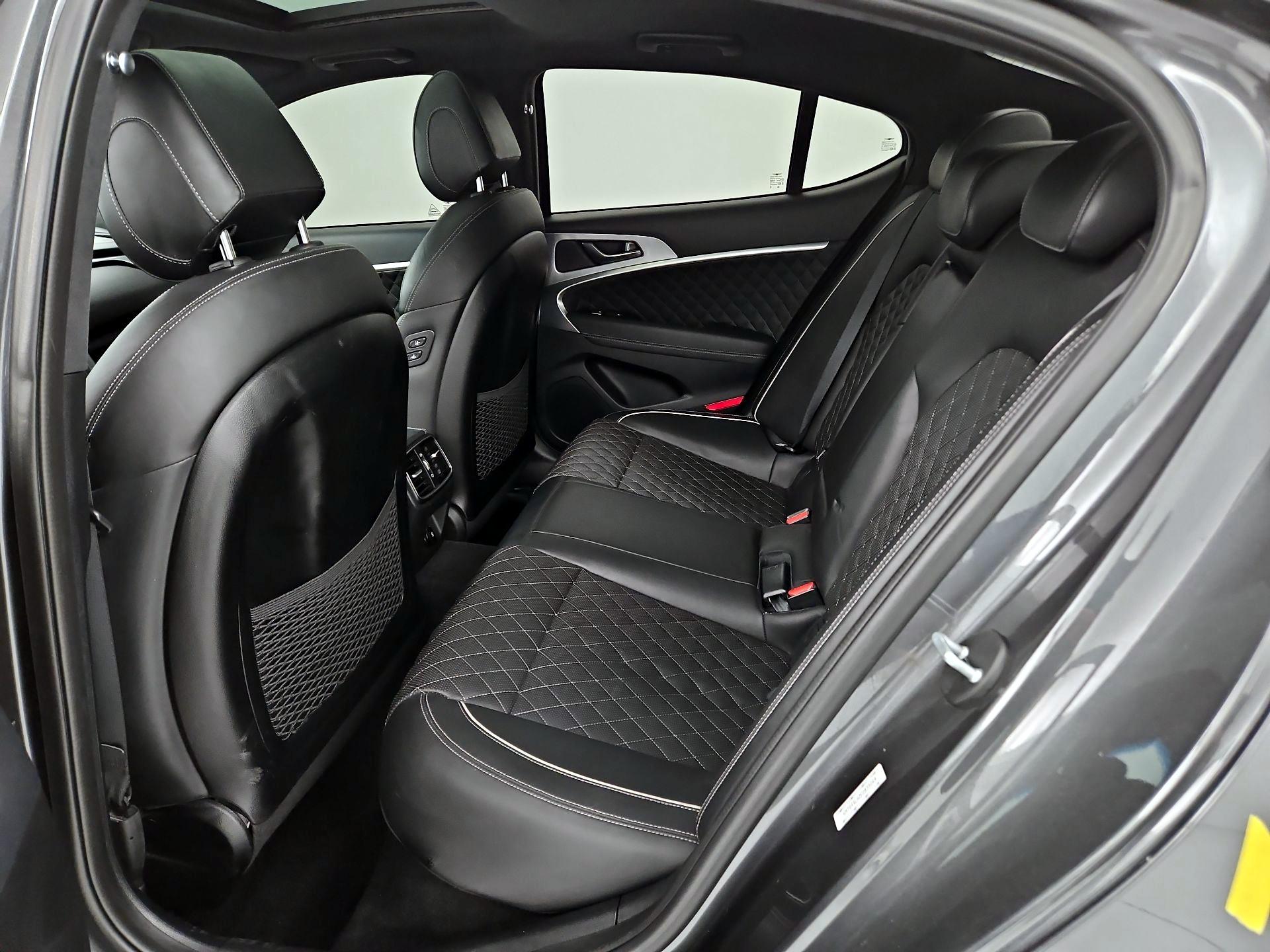 Thumbnail: 2019 Genesis G70 - 20