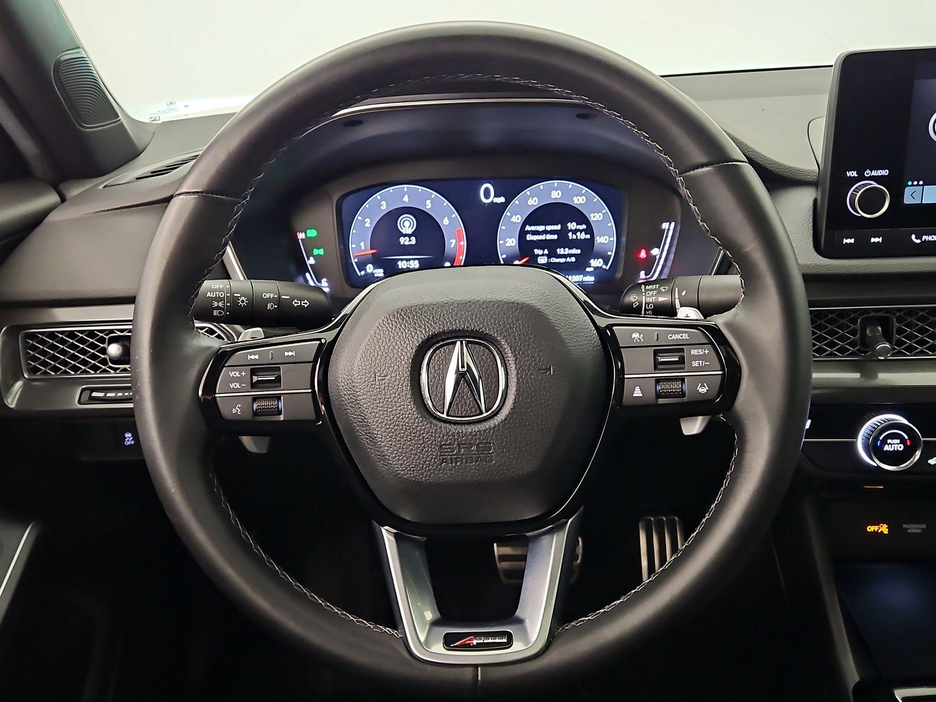 Thumbnail: 2025 Acura Integra - 10