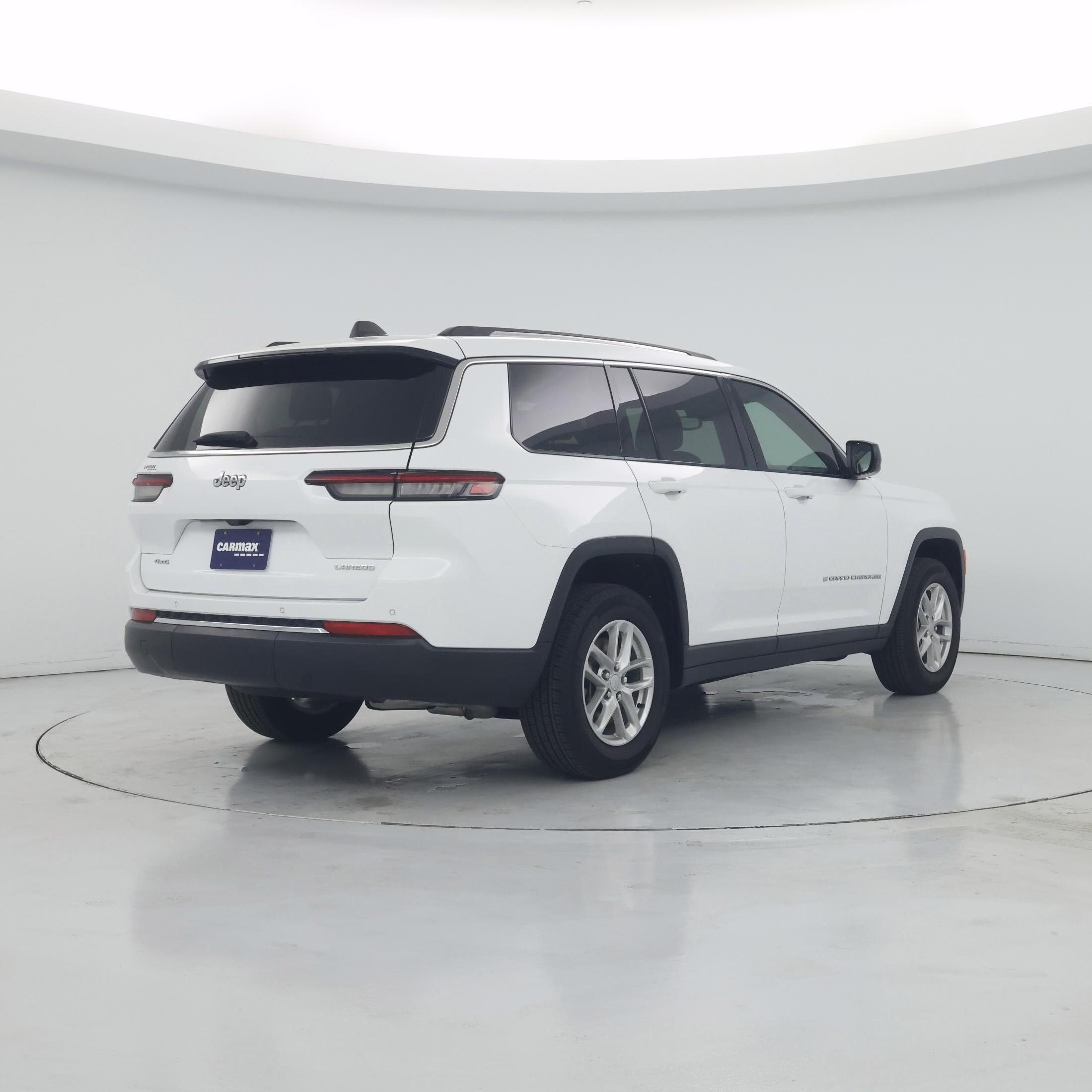 Thumbnail: 2023 Jeep Grand Cherokee L - 8