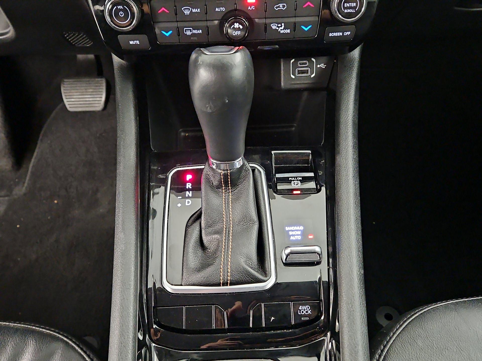 Thumbnail: 2022 Jeep Compass - 15