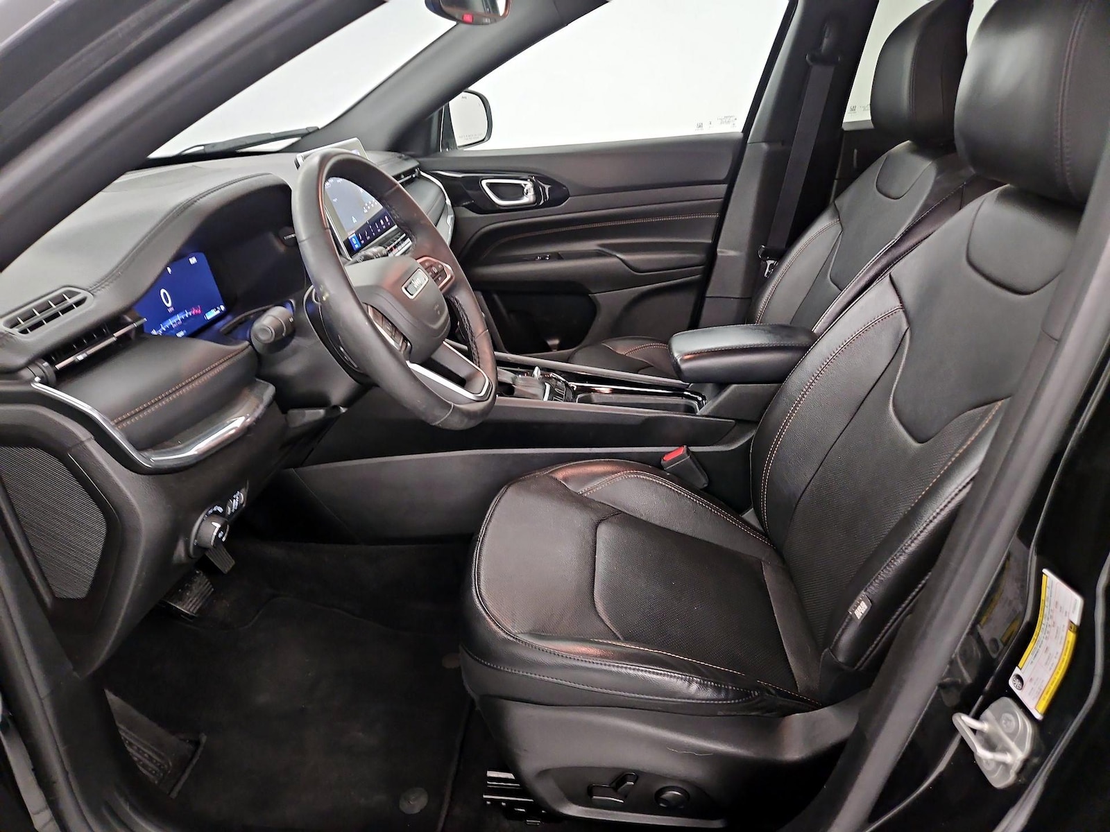 2023 Jeep Compass (RED) Edition - Photo 10