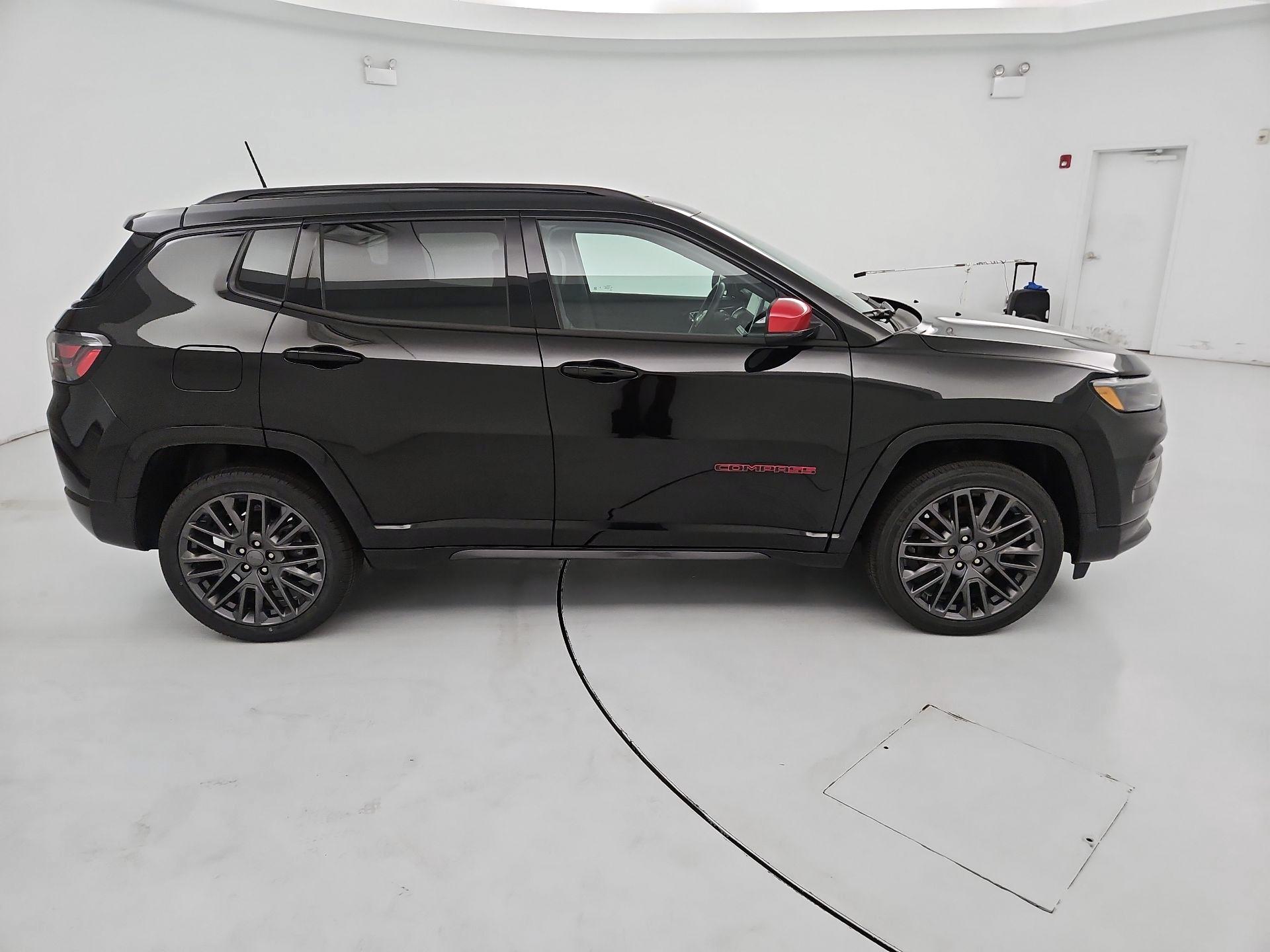 Thumbnail: 2023 Jeep Compass - 4