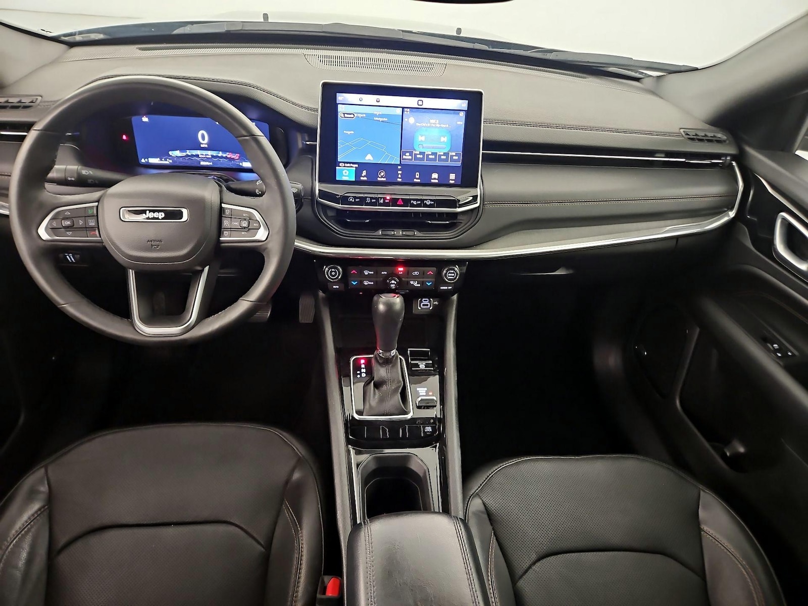 2023 Jeep Compass (RED) Edition - Photo 8