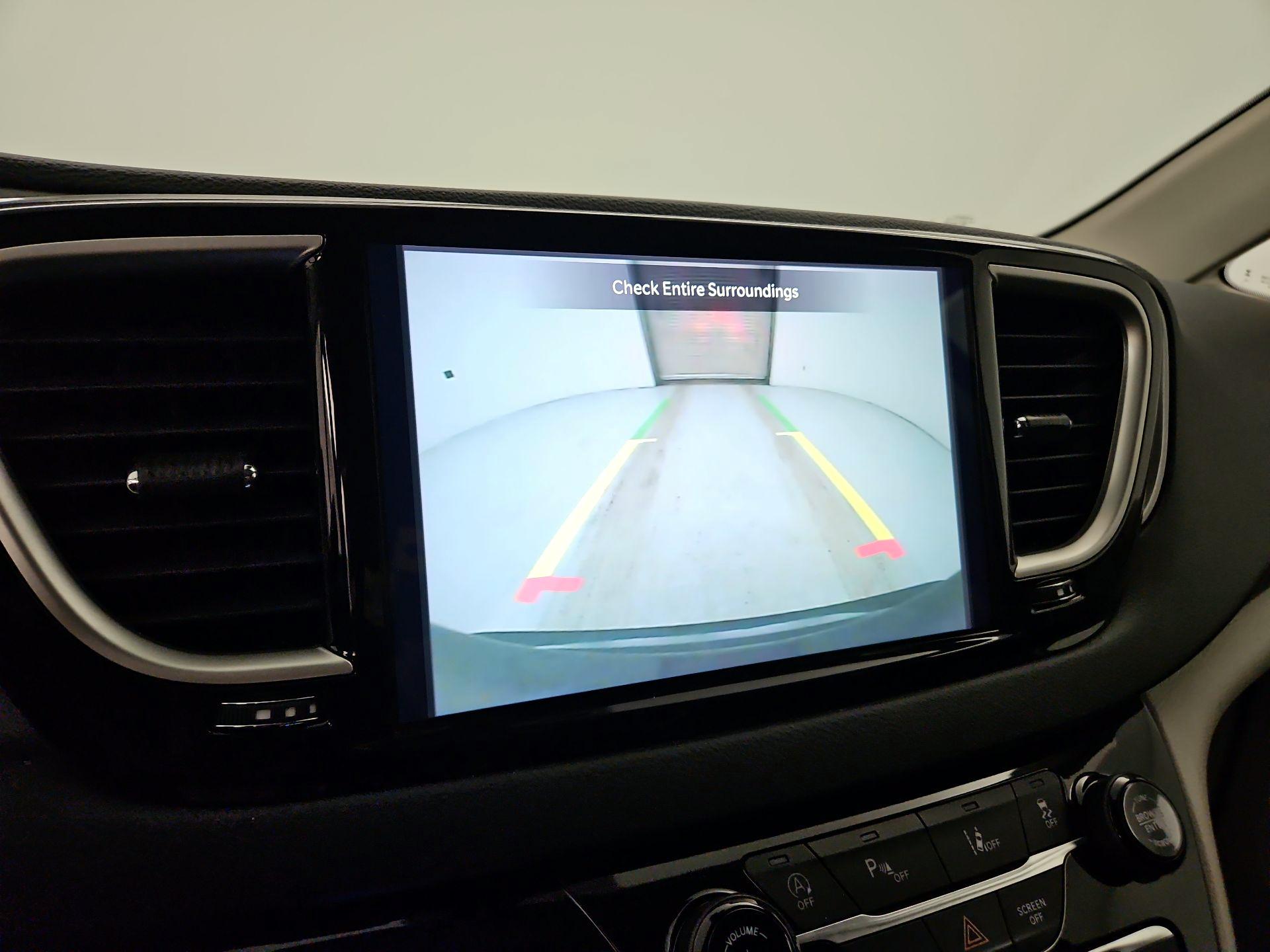 Thumbnail: 2023 Chrysler Pacifica - 14