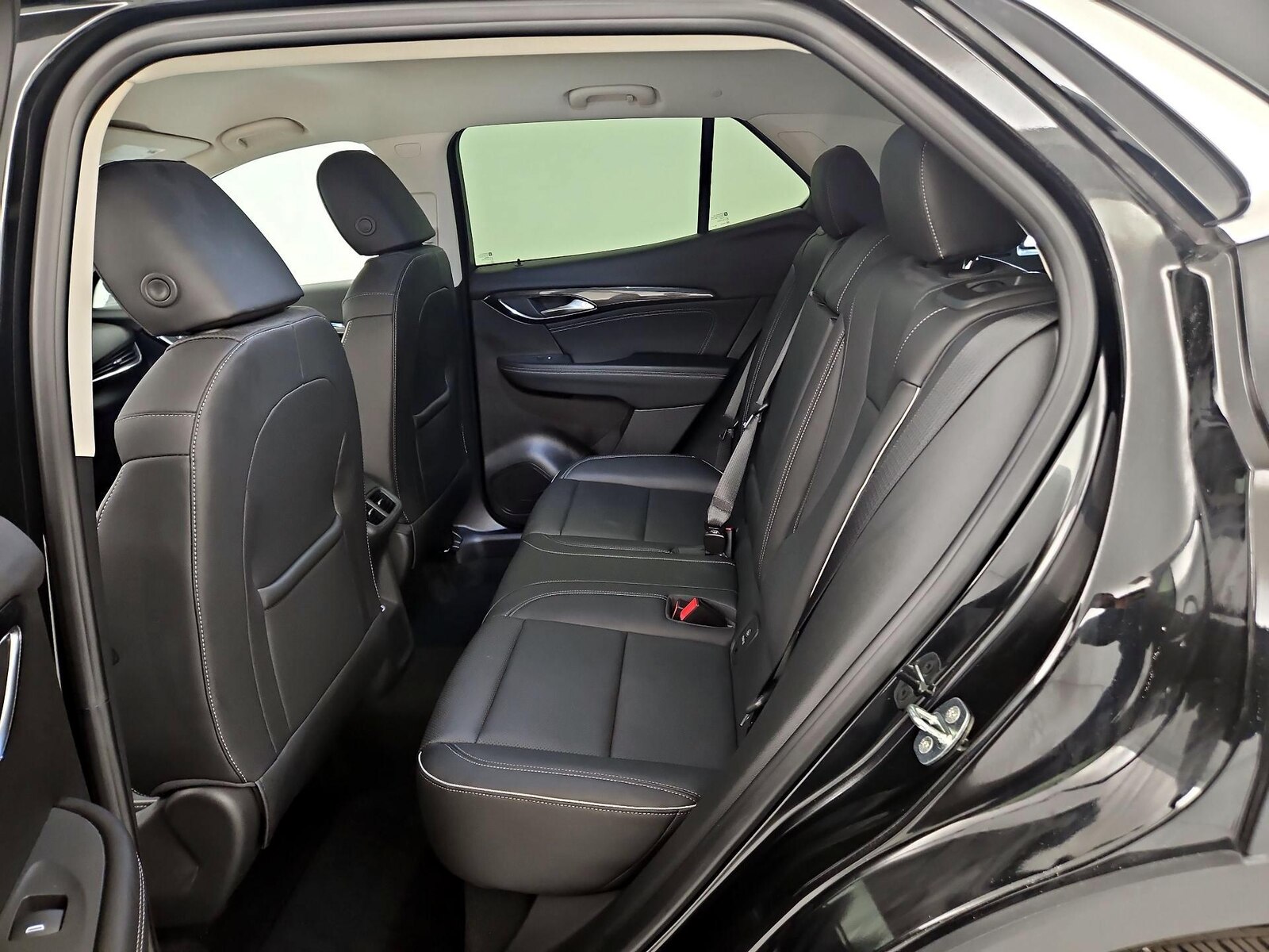 2023 Buick Envision Essence - Photo 20