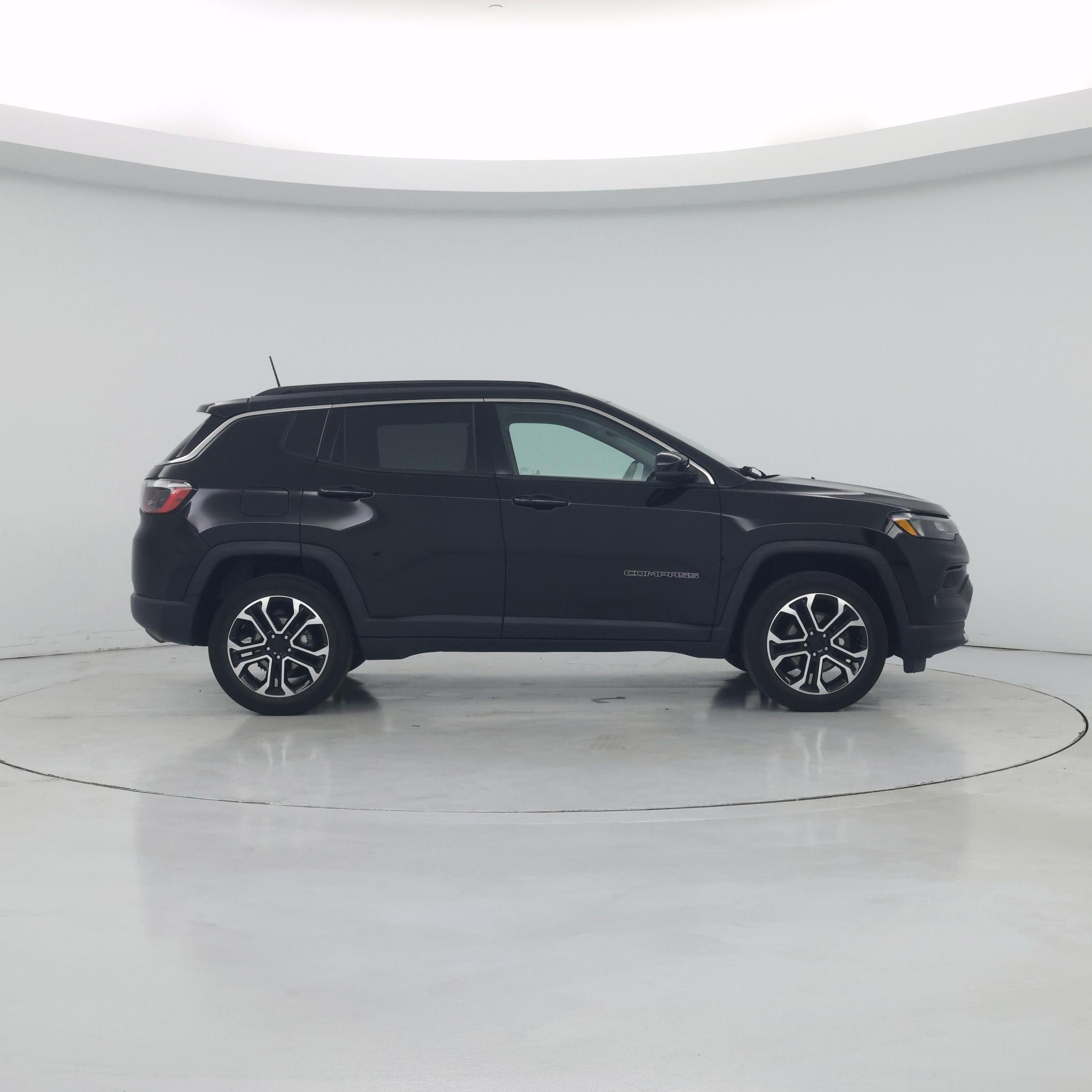 Thumbnail: 2022 Jeep Compass - 7