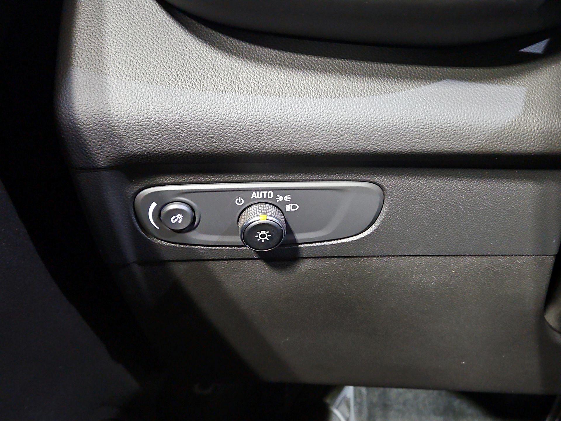 Thumbnail: 2023 Buick Envision - 13